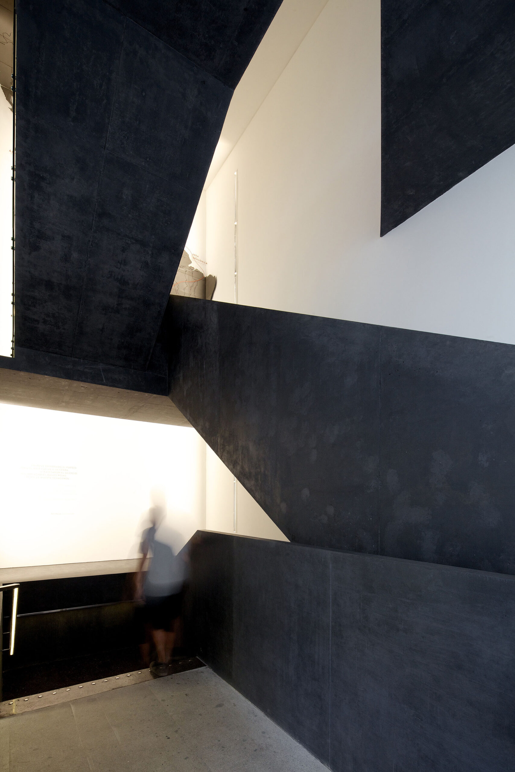 スミルハン・ラディック・クラークが2026年プリツカー建築賞を受賞