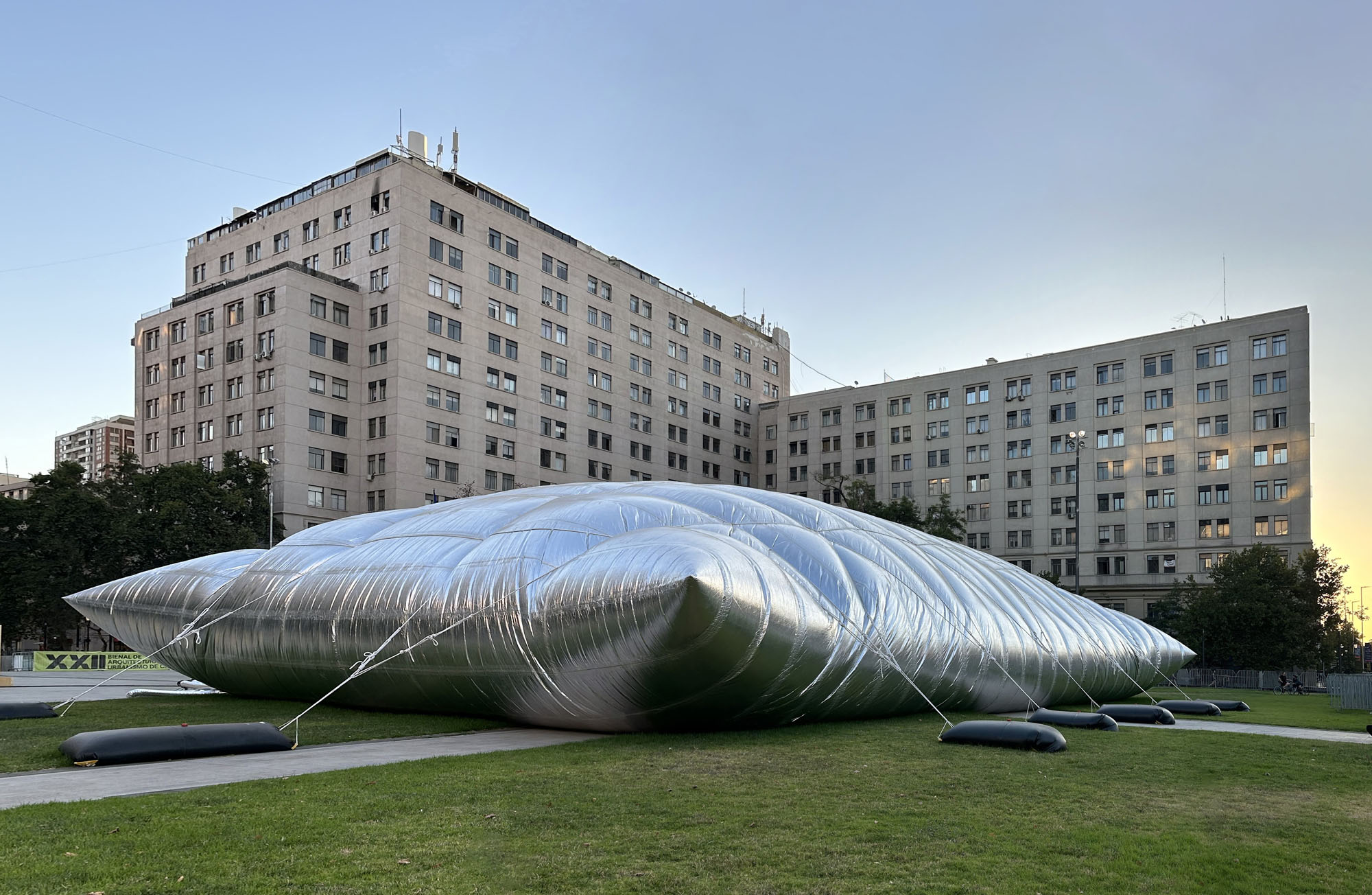 スミルハン・ラディック・クラークが2026年プリツカー建築賞を受賞