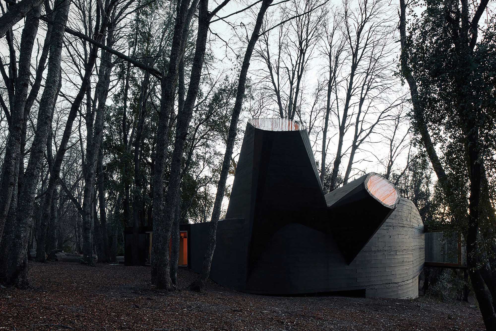 スミルハン・ラディック・クラークが2026年プリツカー建築賞を受賞