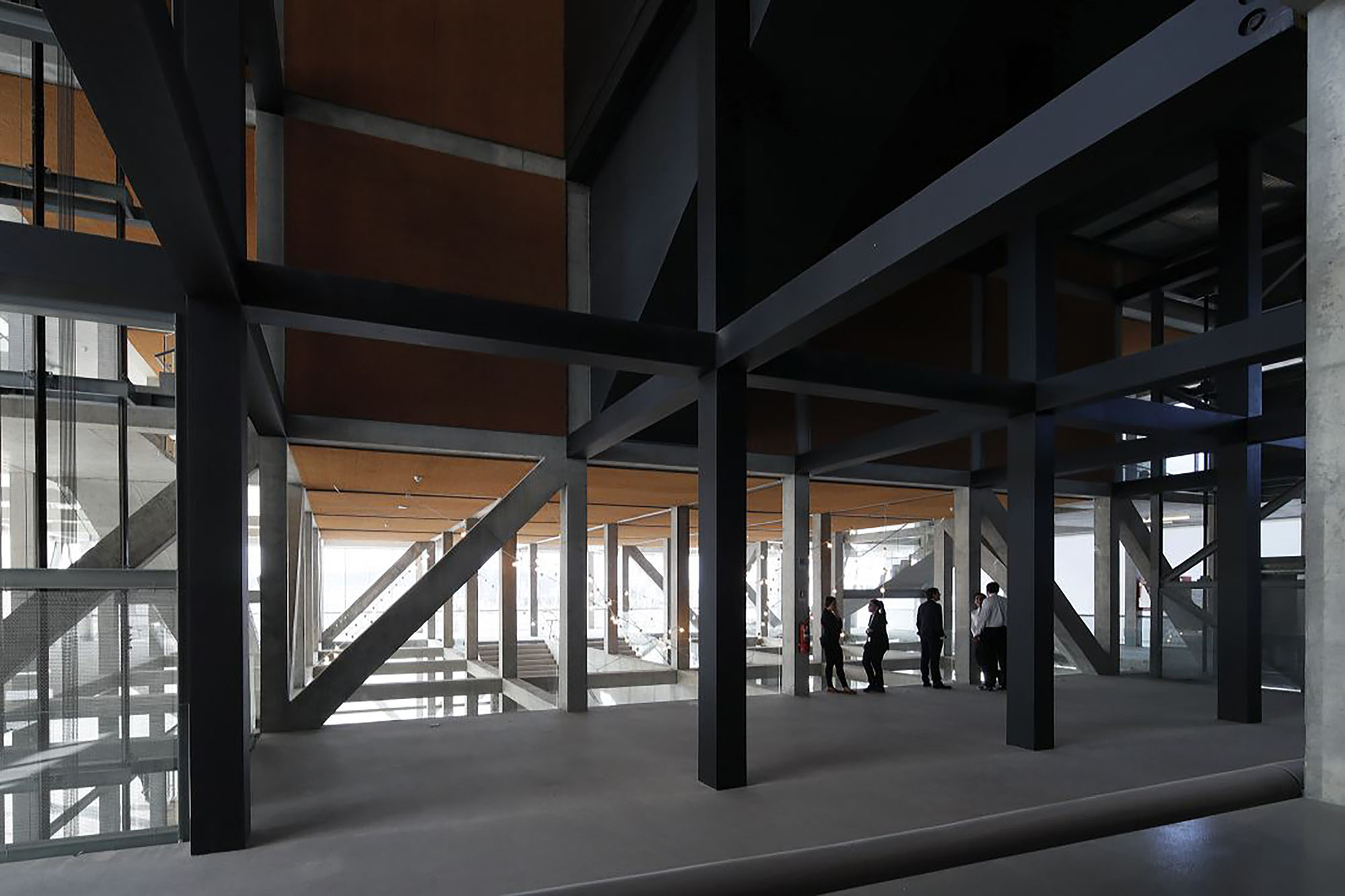 スミルハン・ラディック・クラークが2026年プリツカー建築賞を受賞