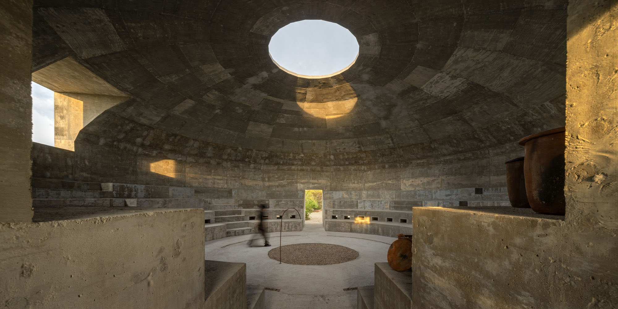 〈マッシュルーム・パビリオン(Mushroom Pavilion)〉OMA/重松昌平