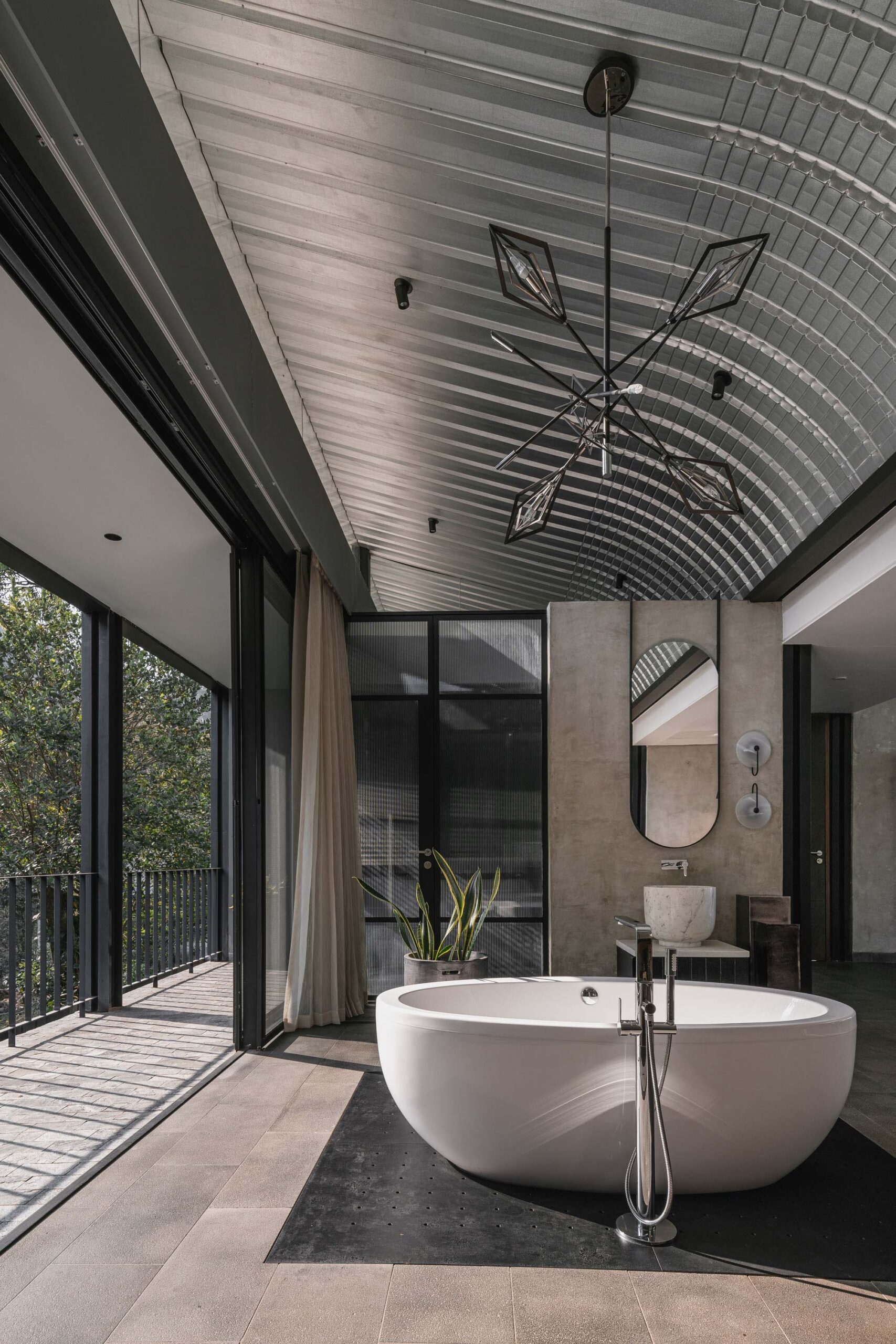 〈Altitude〉Stapati