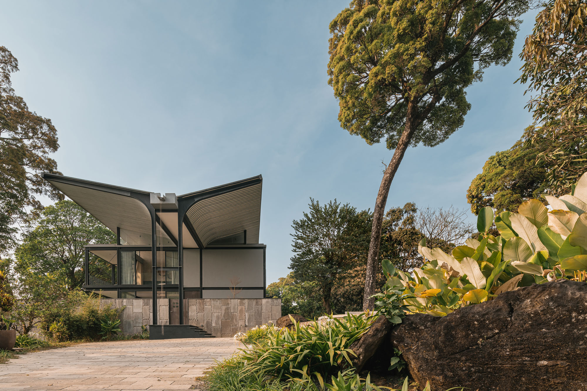 〈Altitude〉Stapati