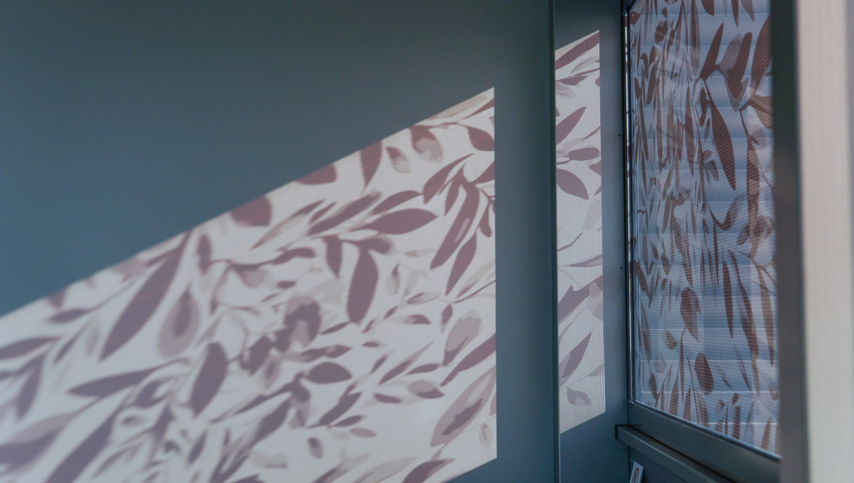 ガラス型ペロブスカイト太陽電池