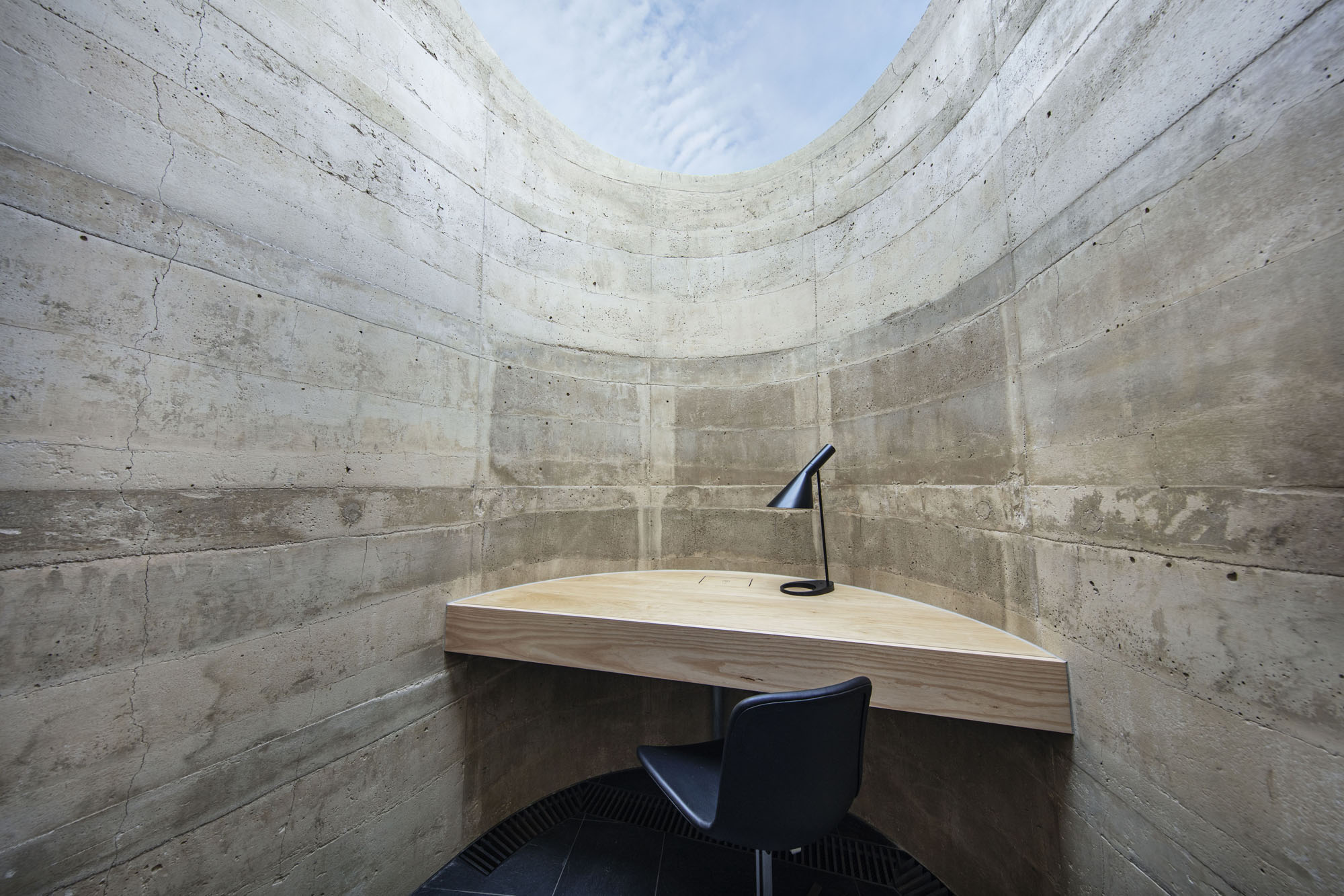 〈NOT A HOTEL SETOUCHI〉BIG(Bjarke Ingels Group)