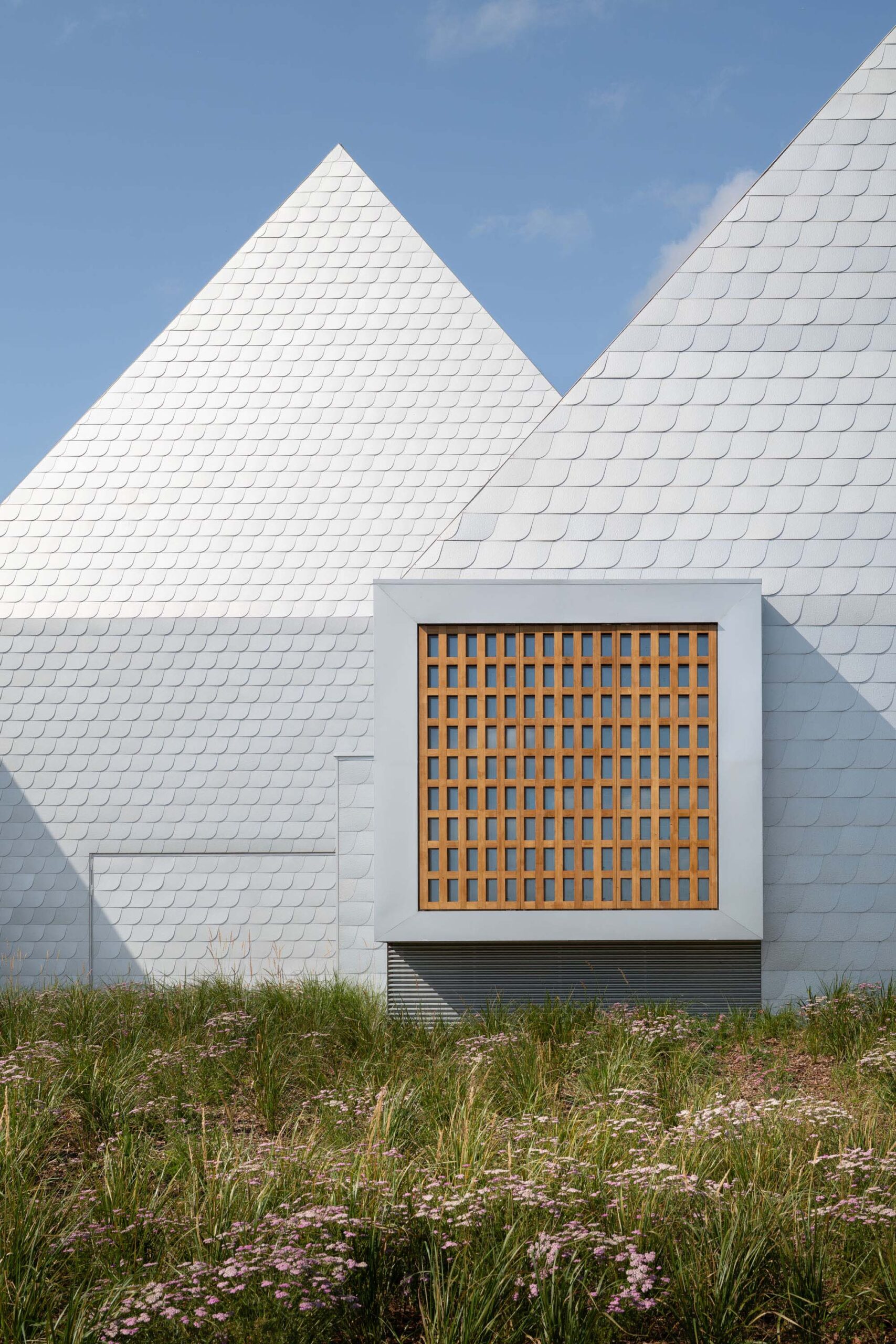 〈ロスト・シュテットル・ユダヤ博物館(The Lost Shtetl Jewish Museum)〉ラフデルマ&マフラマキ・アーキテクツ(Lahdelma & Mahlamäki architects)