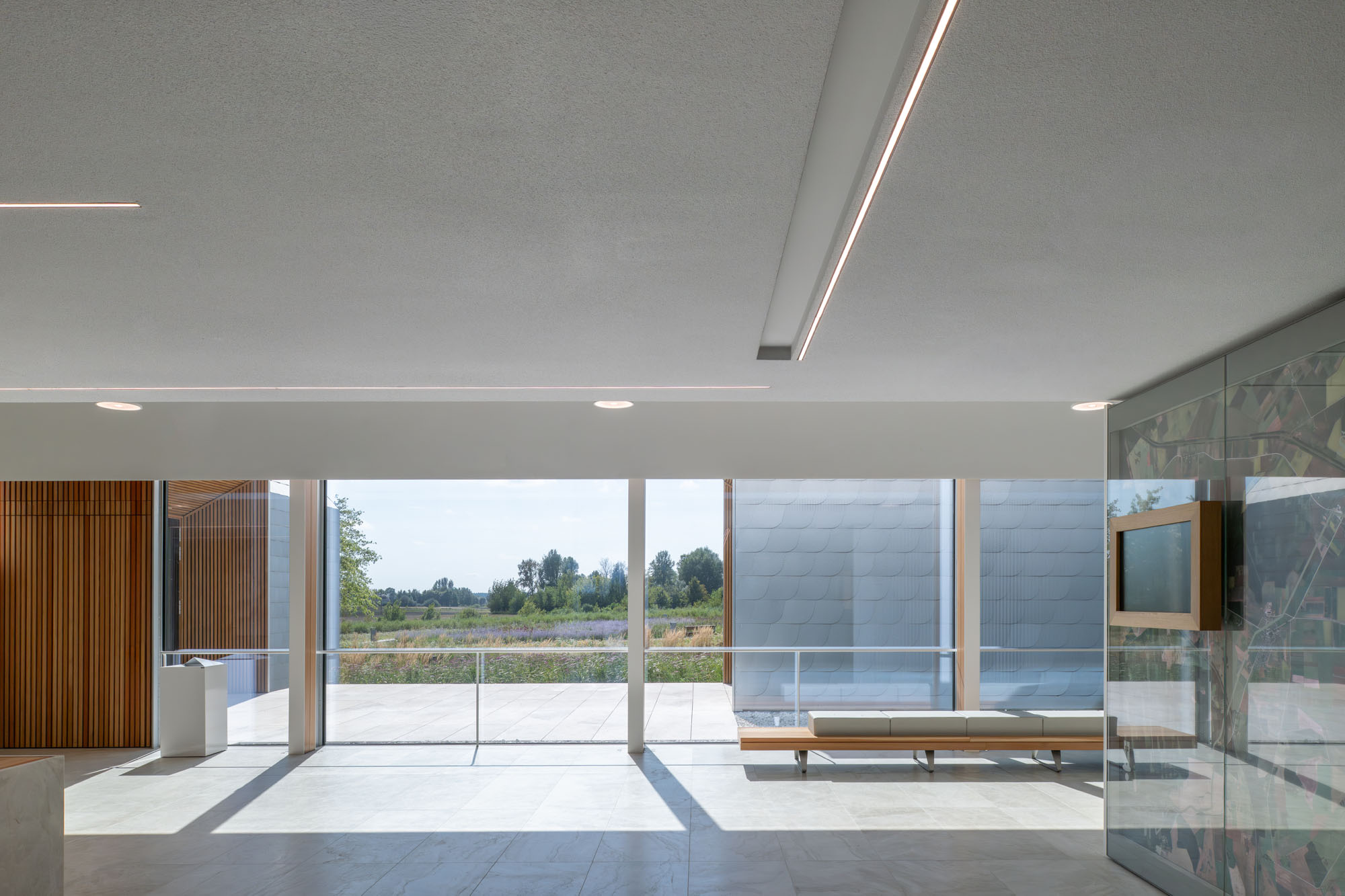 〈ロスト・シュテットル・ユダヤ博物館(The Lost Shtetl Jewish Museum)〉ラフデルマ&マフラマキ・アーキテクツ(Lahdelma & Mahlamäki architects)