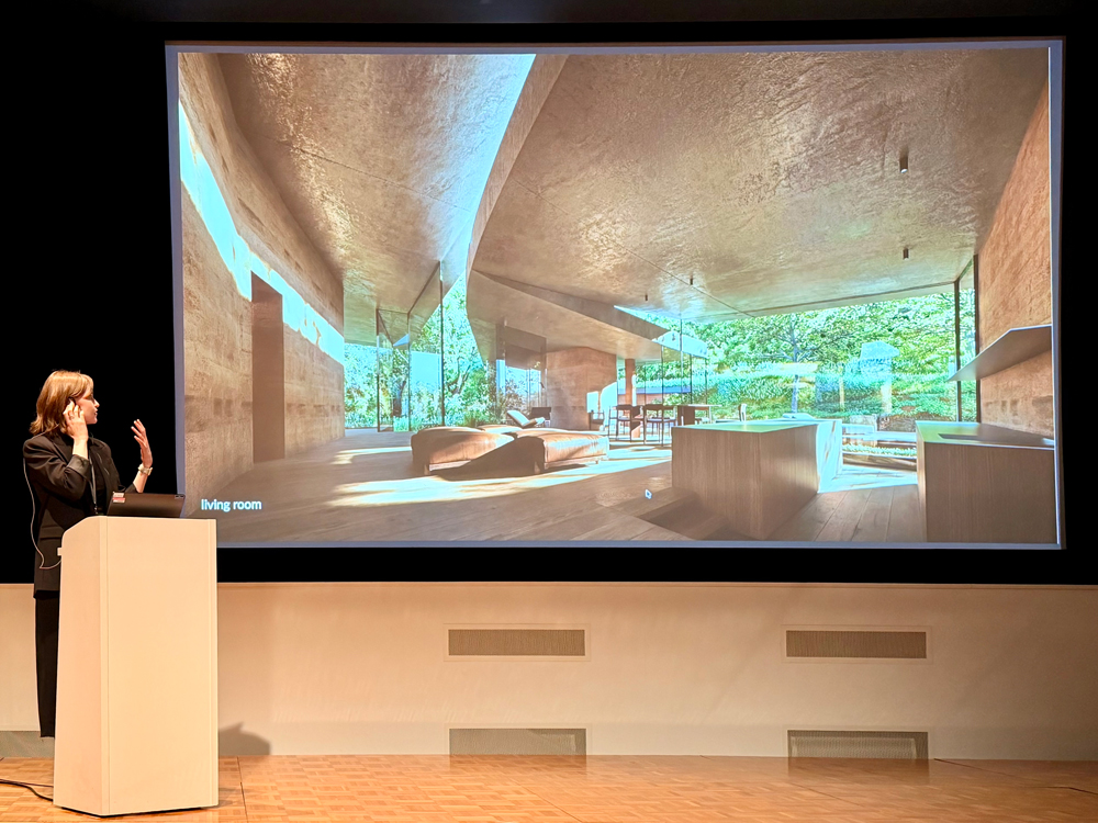 〈Aida〉プレゼンテーションの様子（佳作に入賞）