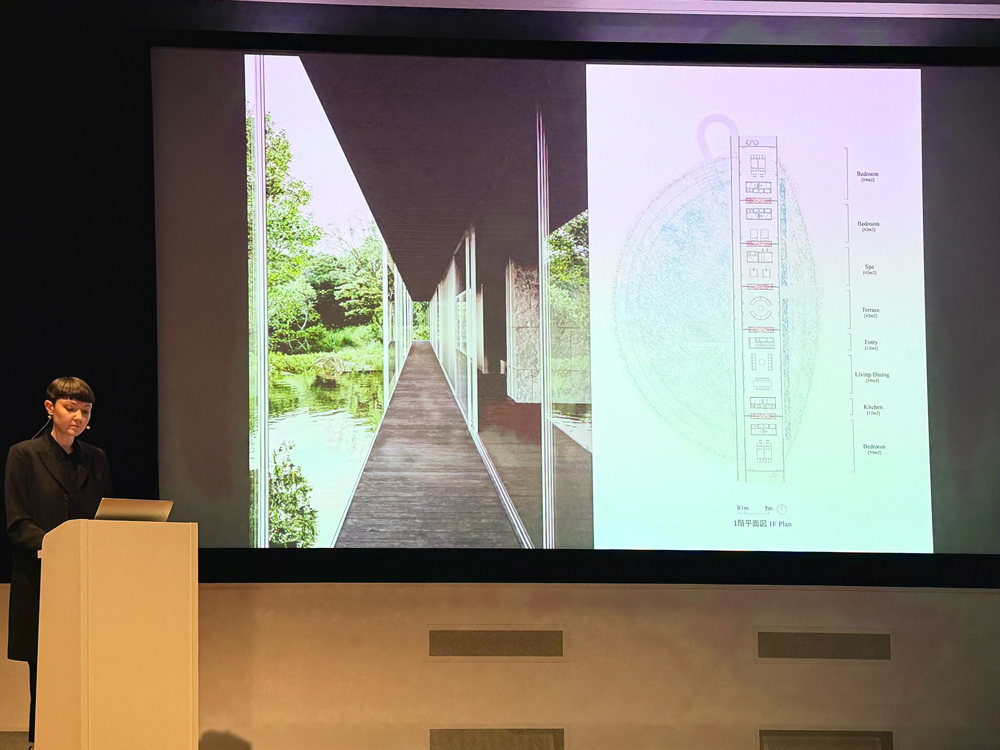 〈Deep Transparency〉プレゼンテーションの様子（優秀賞に入賞）