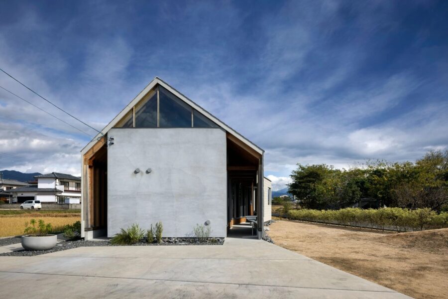 高井町の家 / CONTAINER DESIGN