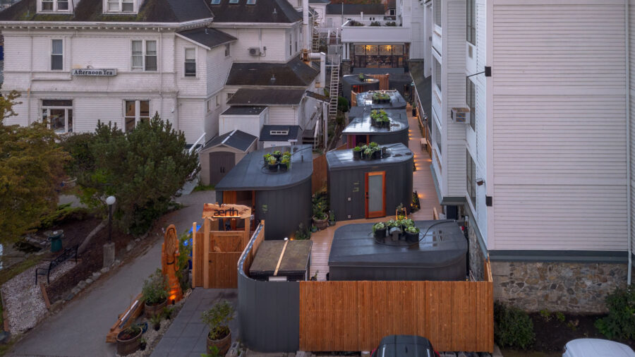 都市の隙間に生まれたカナダの木造サウナビレッジ〈Aerth Saunas〉Hello Wood