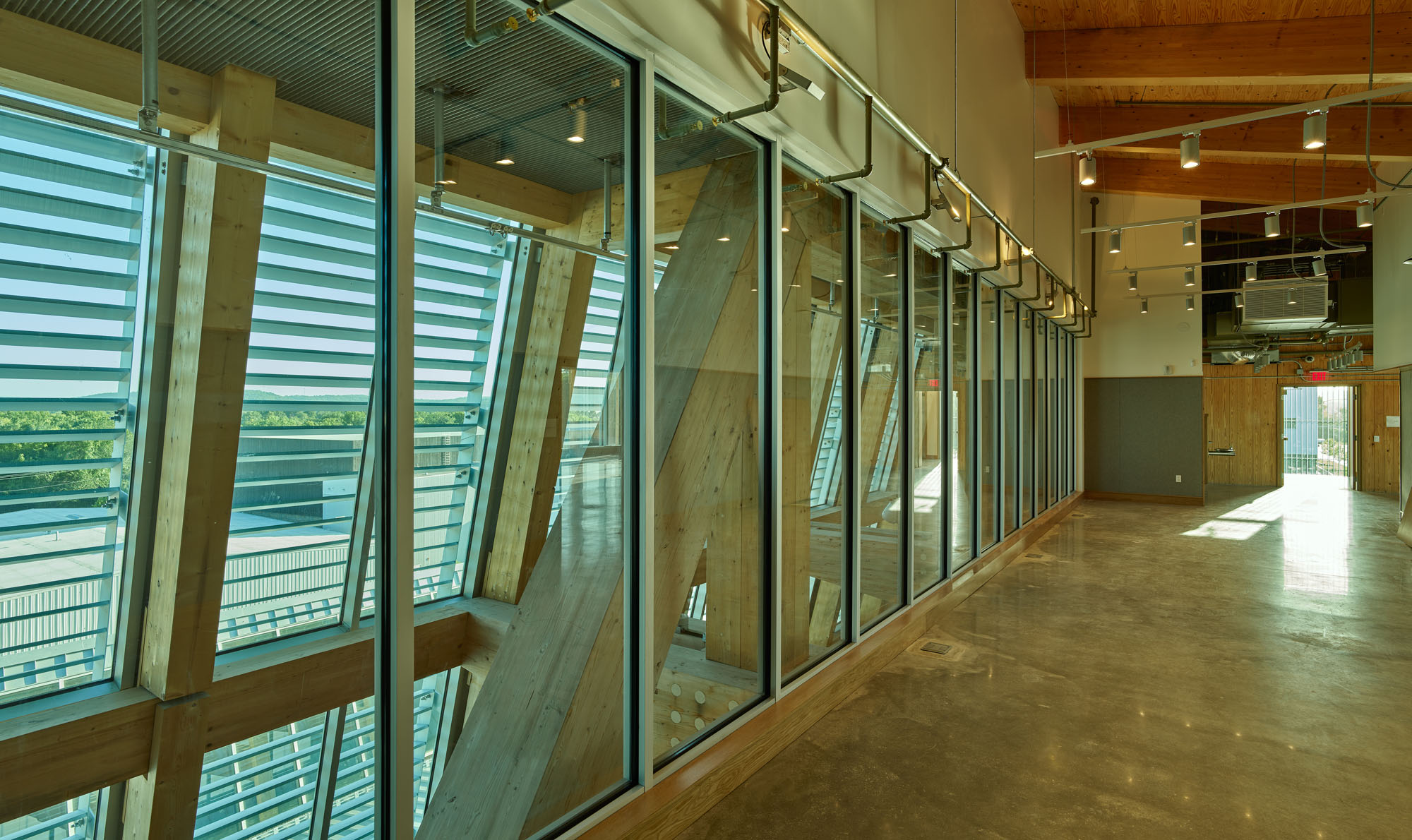 〈アンソニー・ティンバーランズ・センター(Anthony Timberlands Center)〉グラフトン・アーキテクツ(Grafton Architects)