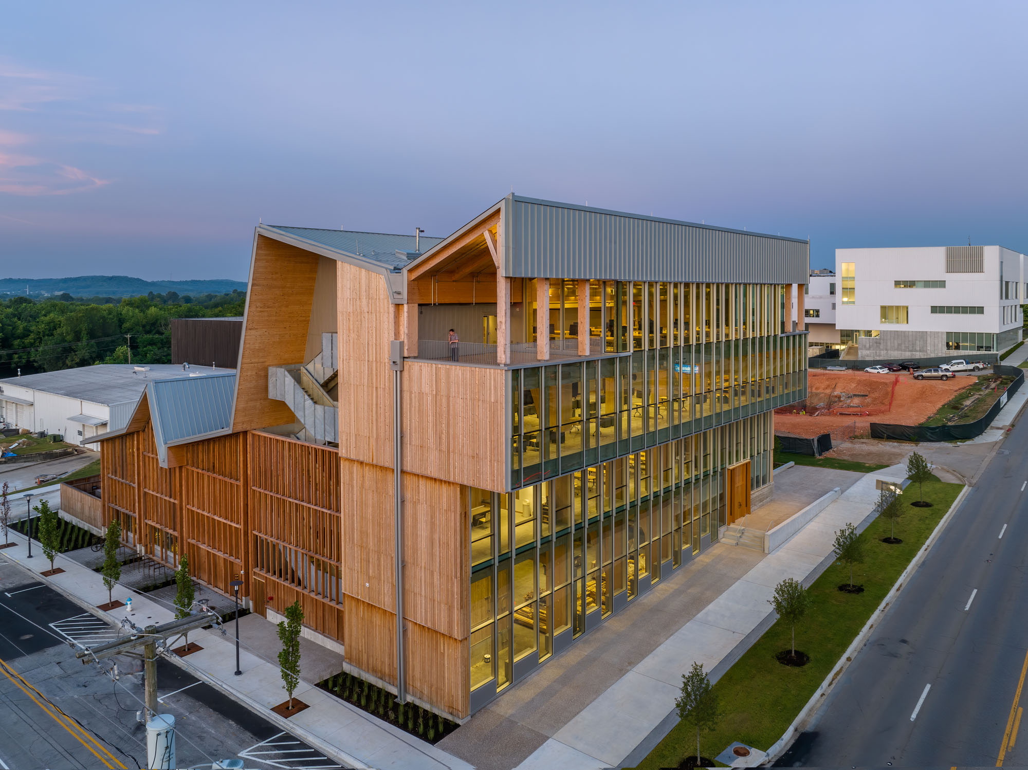 〈アンソニー・ティンバーランズ・センター(Anthony Timberlands Center)〉グラフトン・アーキテクツ(Grafton Architects)