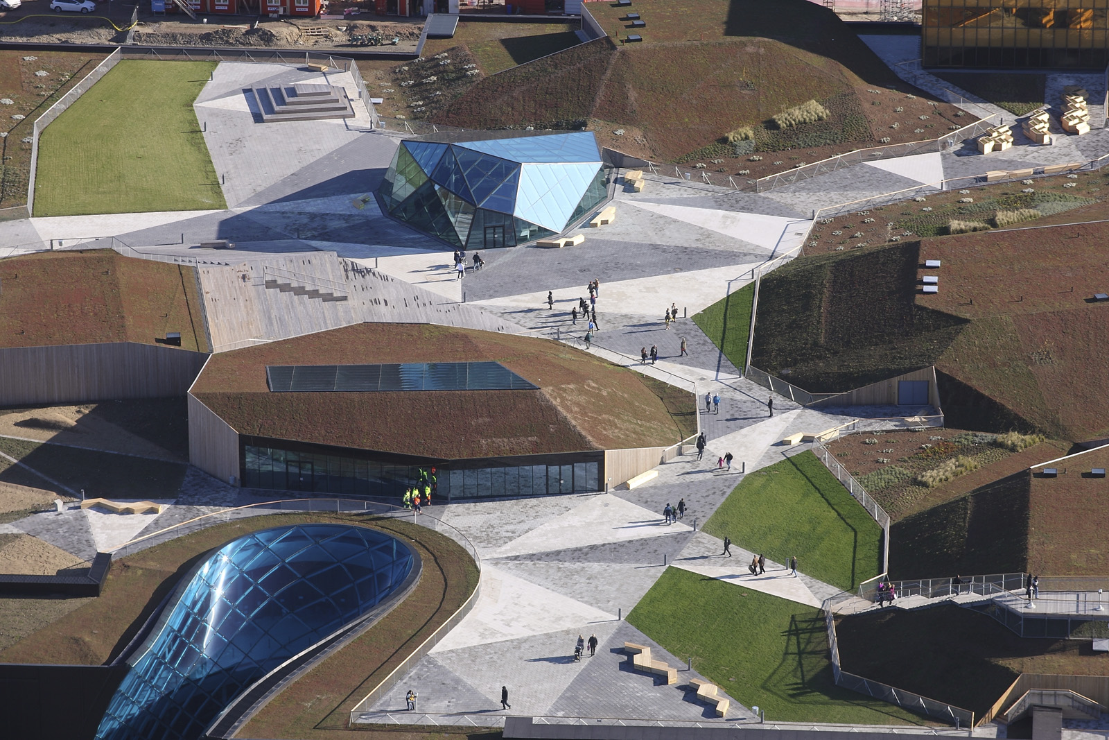 〈エンポリア(Emporia)〉Wingårdhs