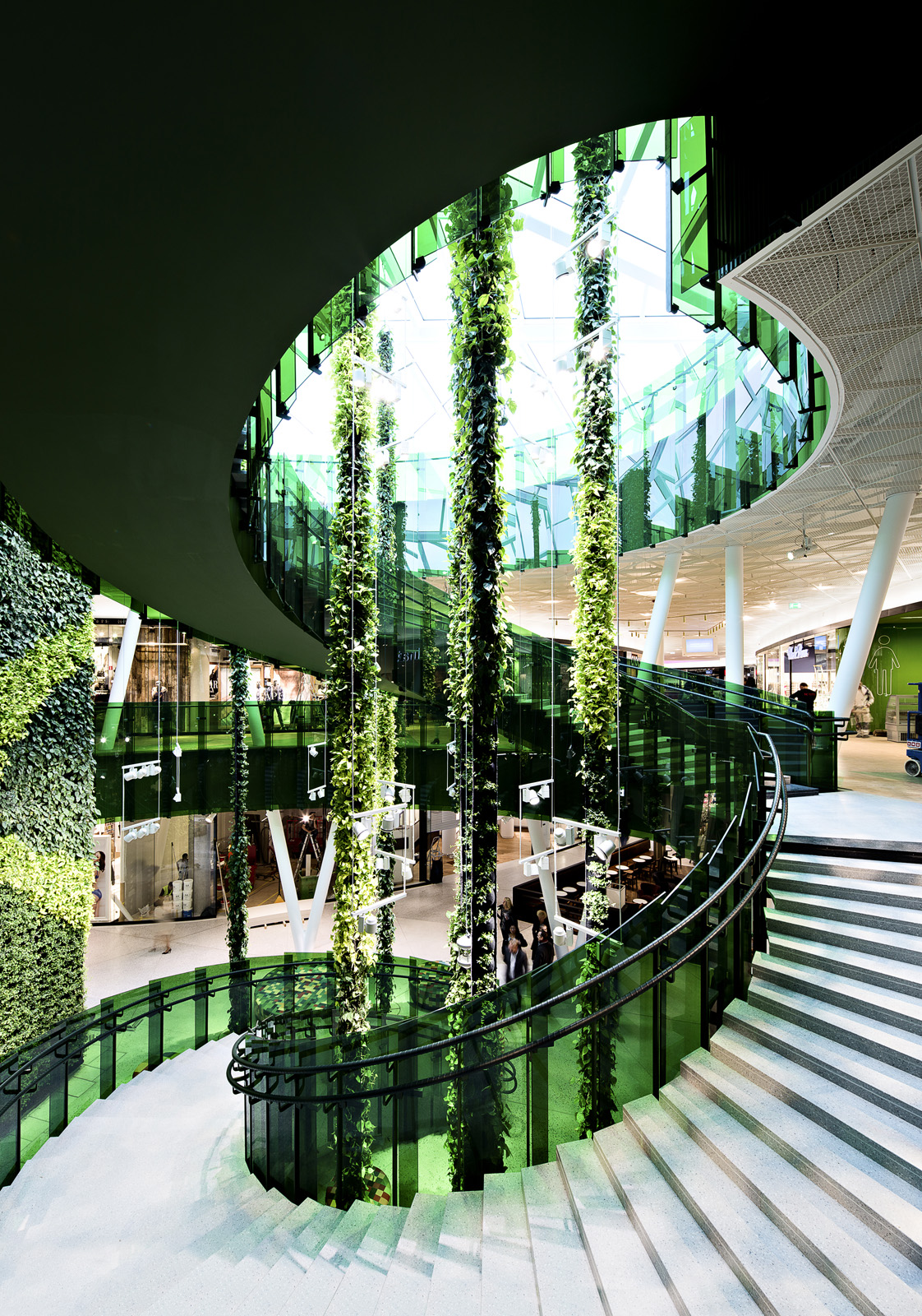 〈エンポリア(Emporia)〉Wingårdhs