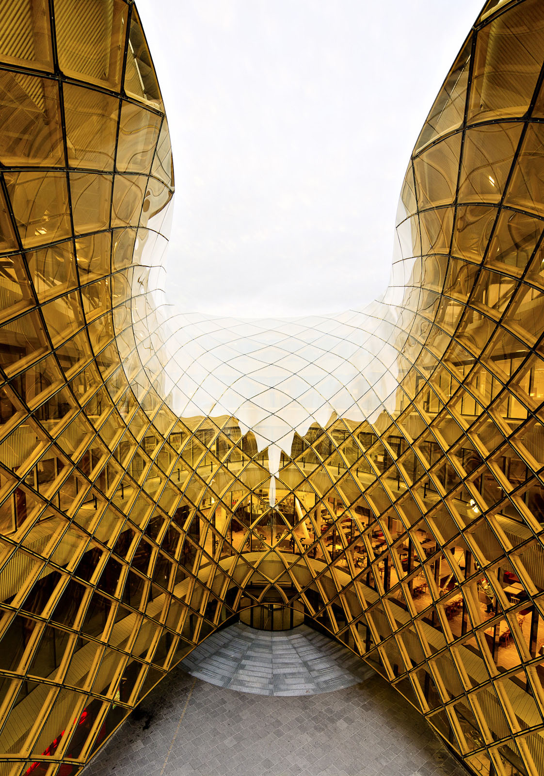 〈エンポリア(Emporia)〉Wingårdhs