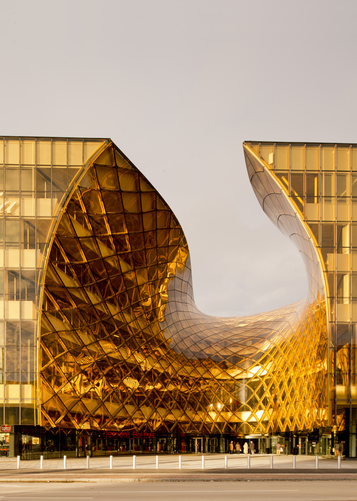 〈エンポリア(Emporia)〉Wingårdhs