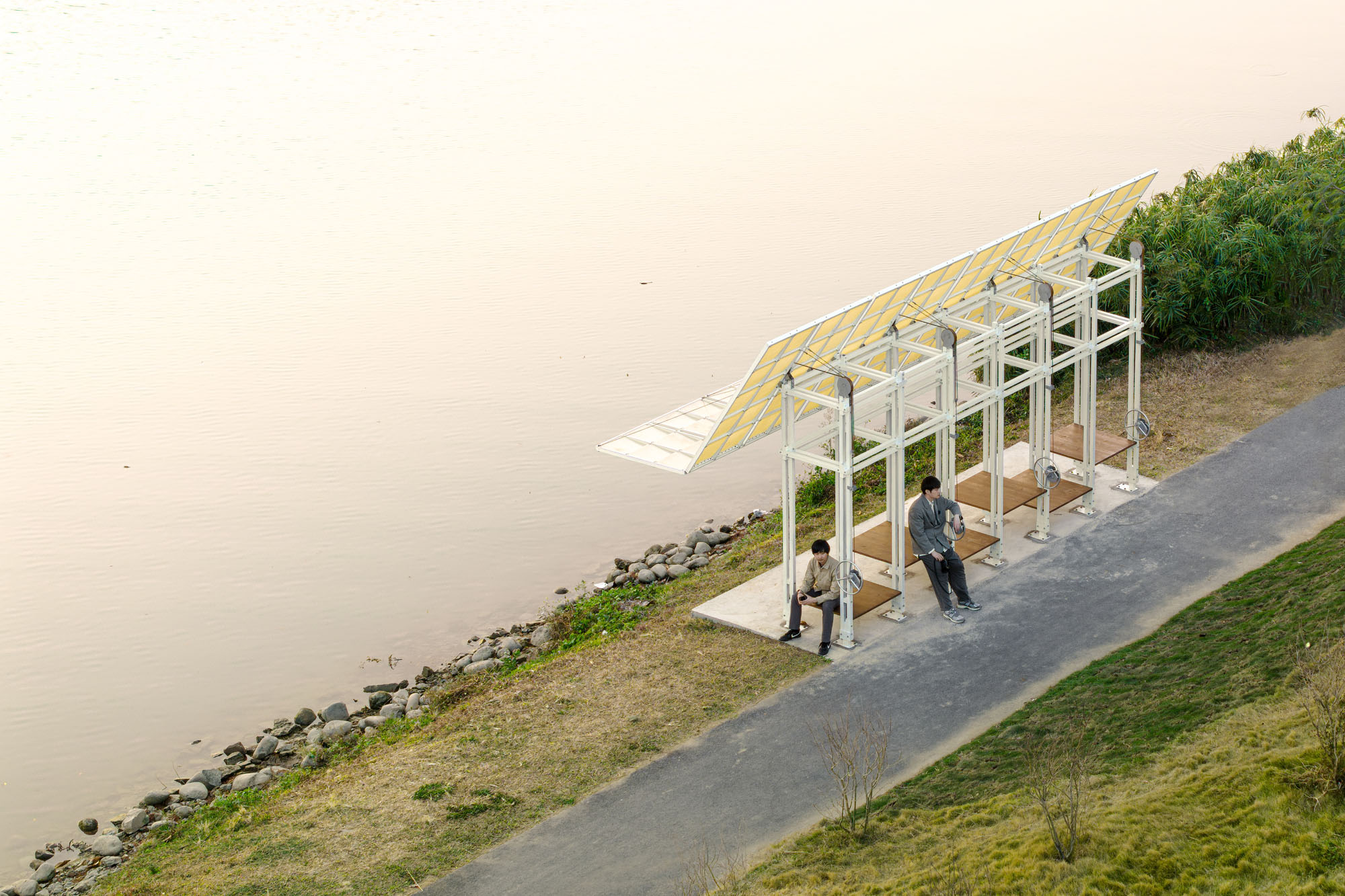 〈Flipmod〉Ambit Narrative Design（アンビット・ナラティブ・デザイン／A.N.D.）