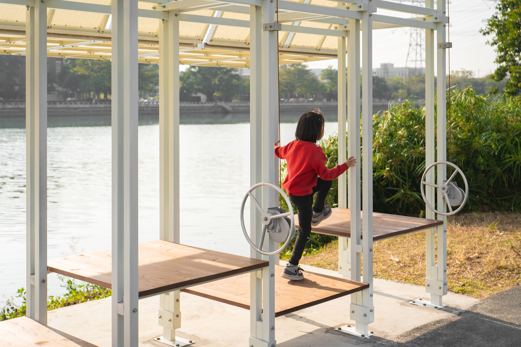 〈Flipmod〉Ambit Narrative Design（アンビット・ナラティブ・デザイン／A.N.D.）