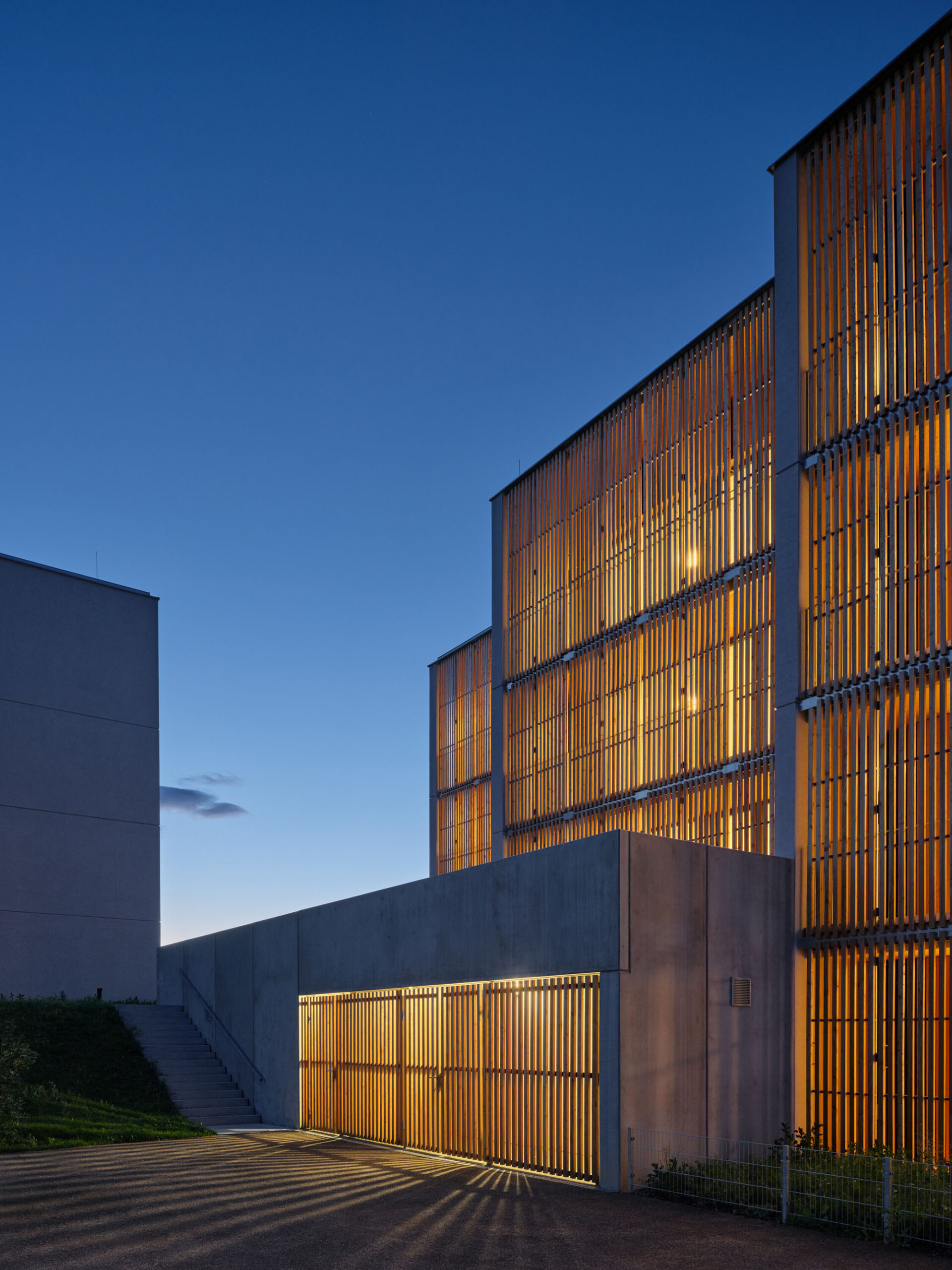 〈ズダル・ウッドハウジング(Zdar Wooden Housing)〉Kuba & Pilař architekti