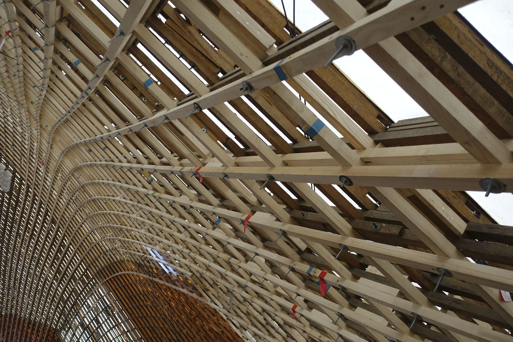 〈マンハイム多目的ホール〉Fast + Epp