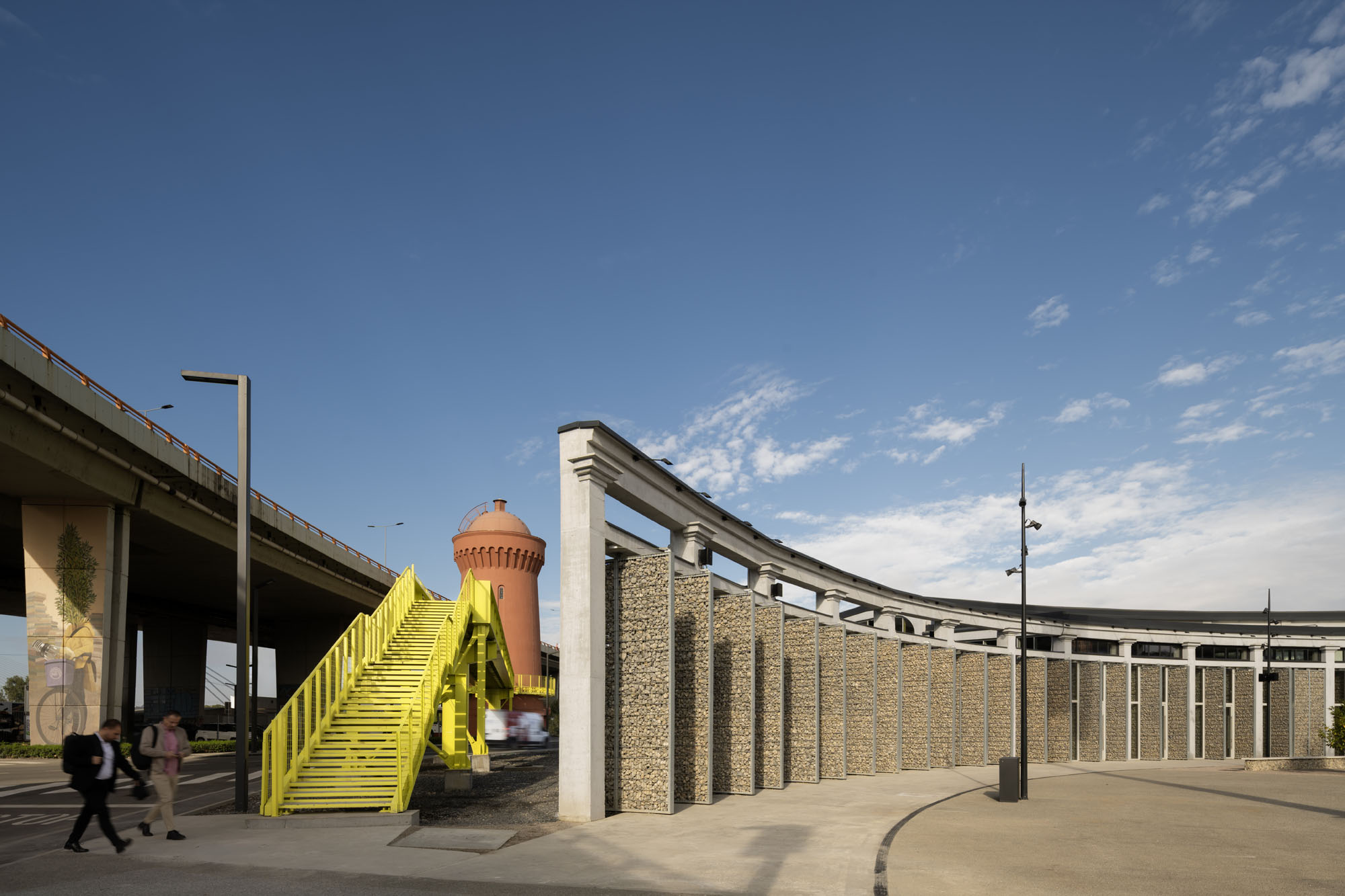 〈ロジオニカ（Ložionica）〉AKVSアーキテクチャ（AKVS architecture）