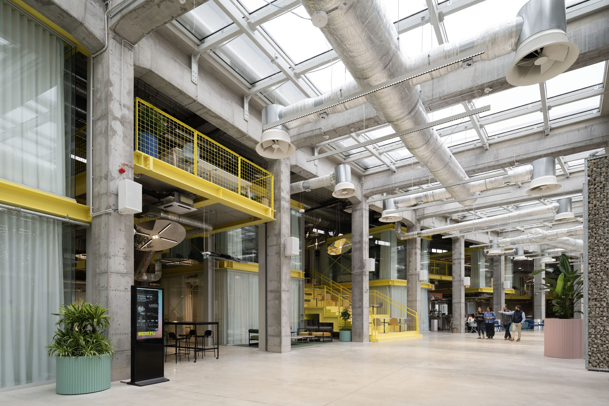 〈ロジオニカ（Ložionica）〉AKVSアーキテクチャ（AKVS architecture）