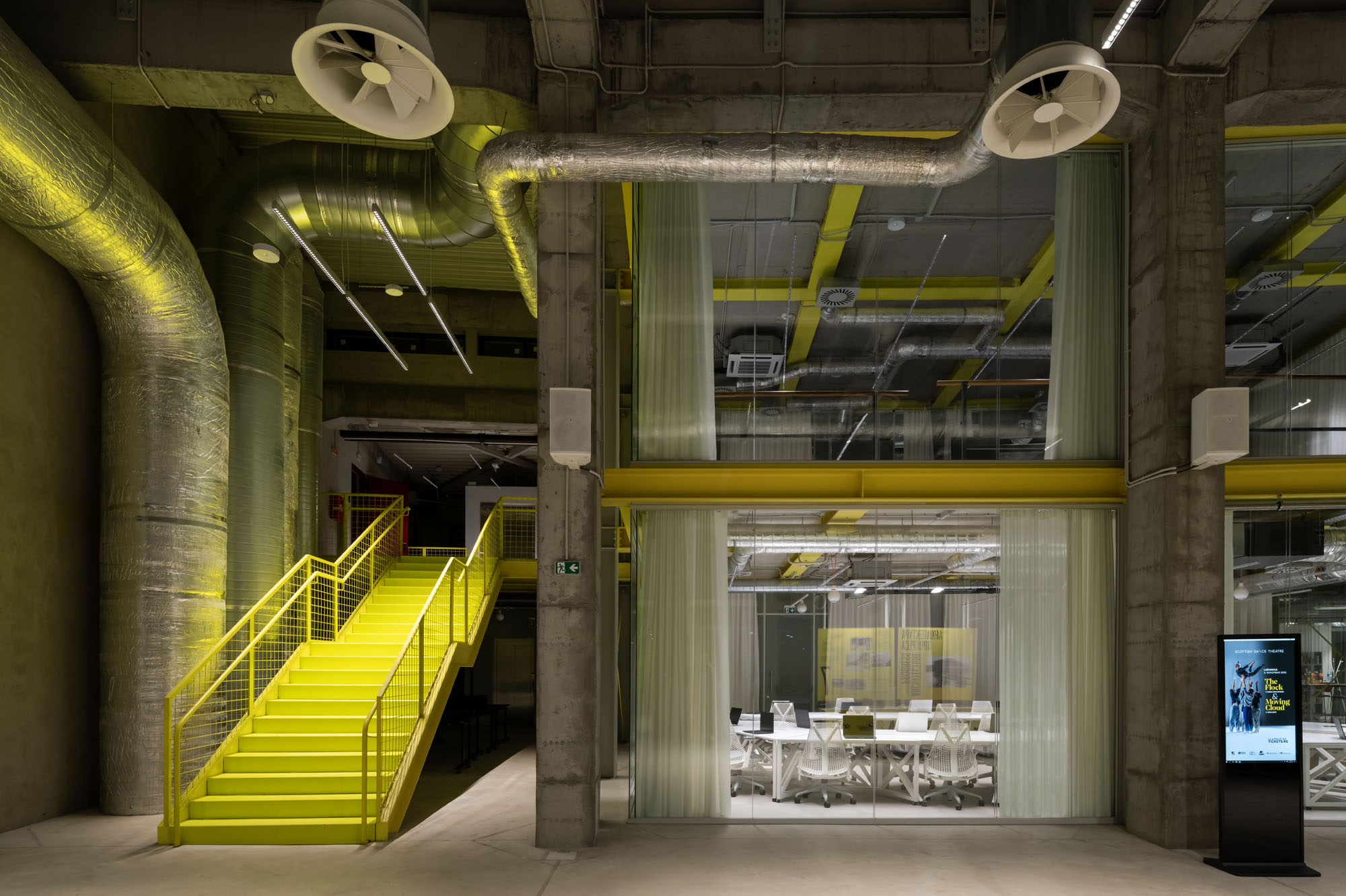 〈ロジオニカ（Ložionica）〉AKVSアーキテクチャ（AKVS architecture）