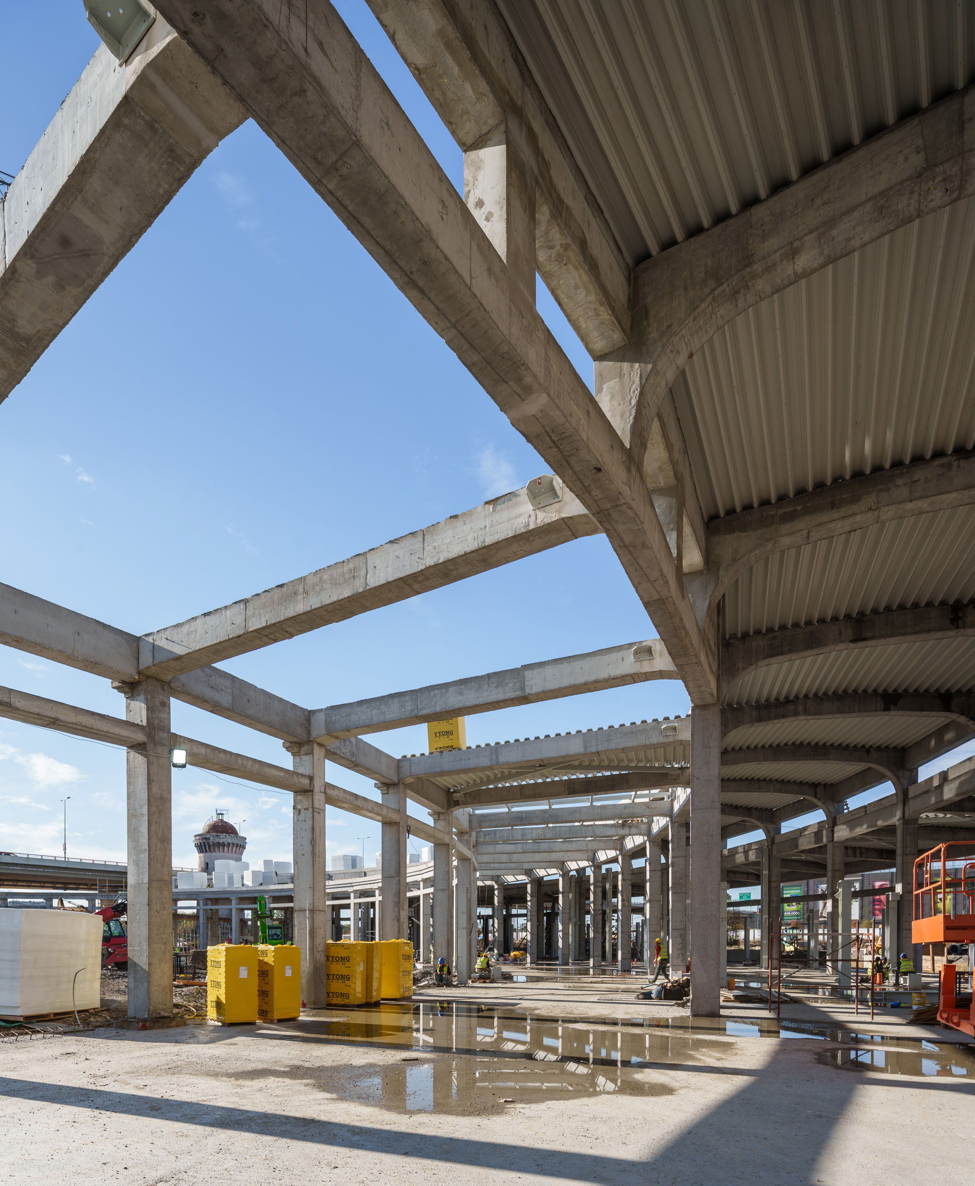 〈ロジオニカ（Ložionica）〉AKVSアーキテクチャ（AKVS architecture）