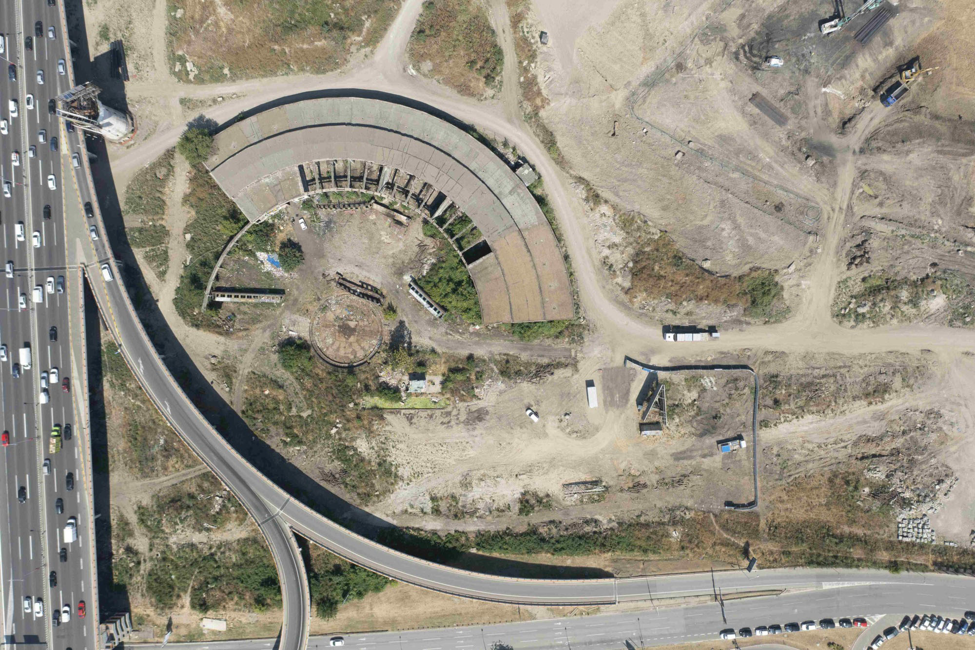 〈ロジオニカ（Ložionica）〉AKVSアーキテクチャ（AKVS architecture）