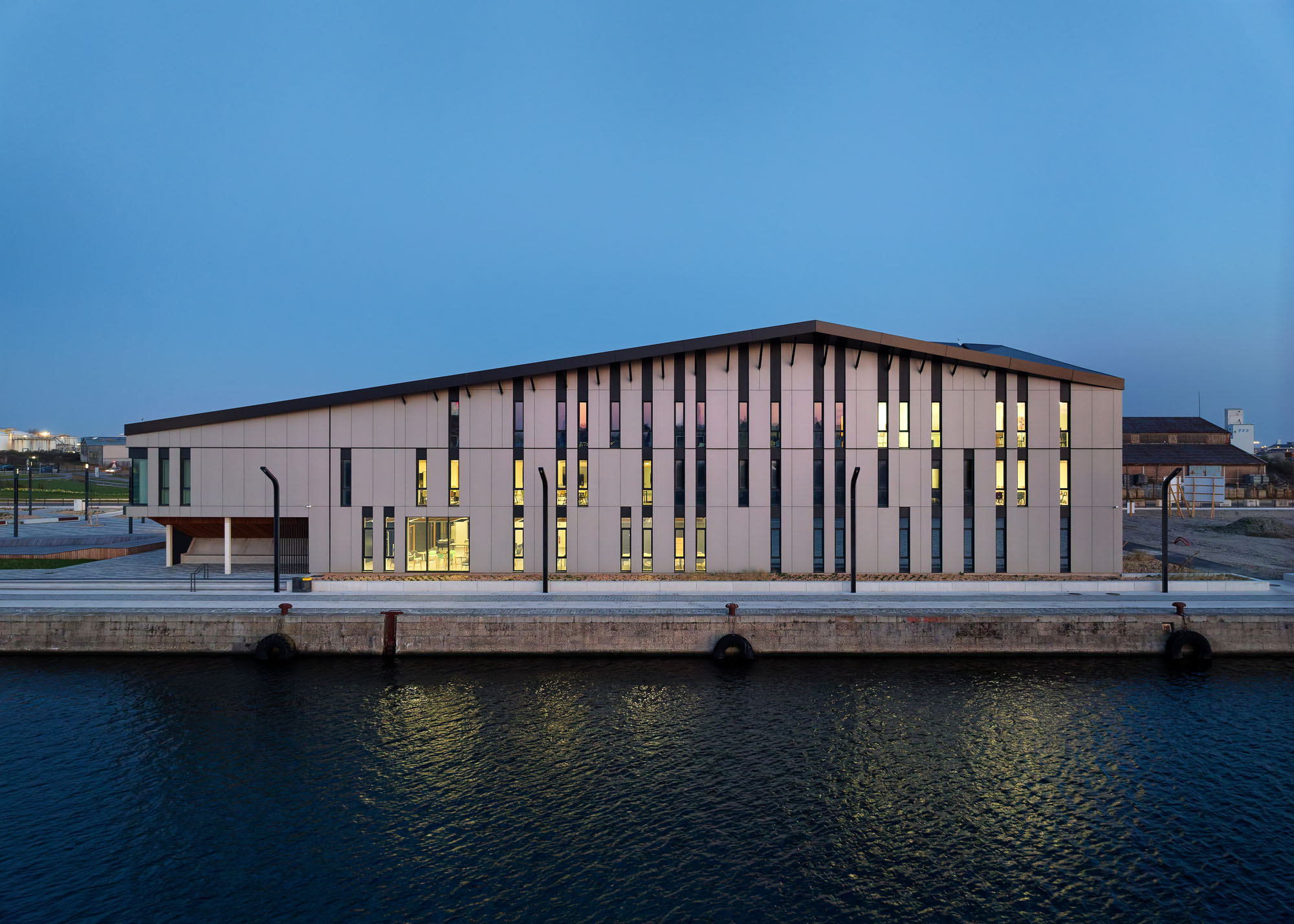 〈エコシステムD（Écosystème D）〉スノヘッタ（Snøhetta）