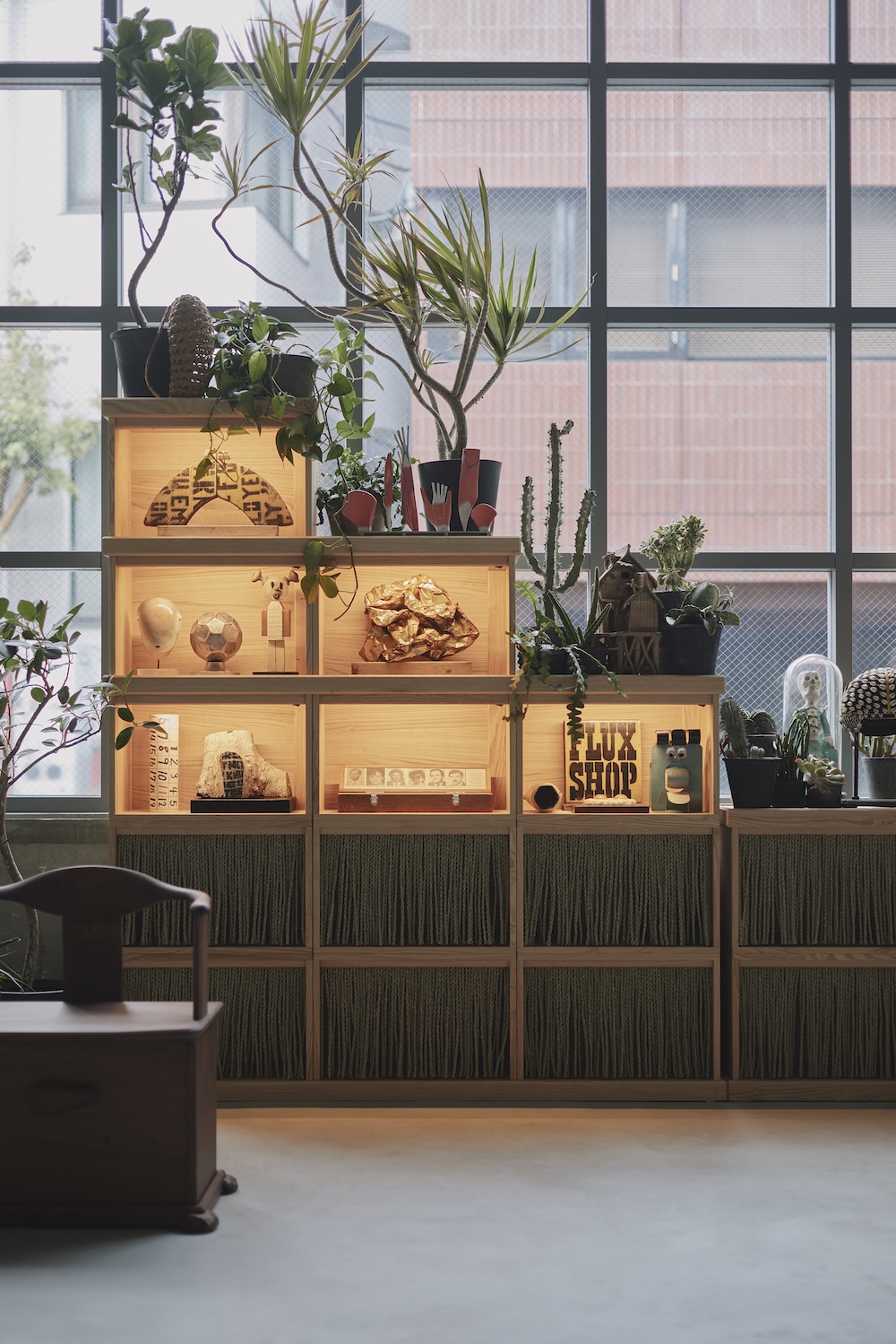 ©︎カリモク家具