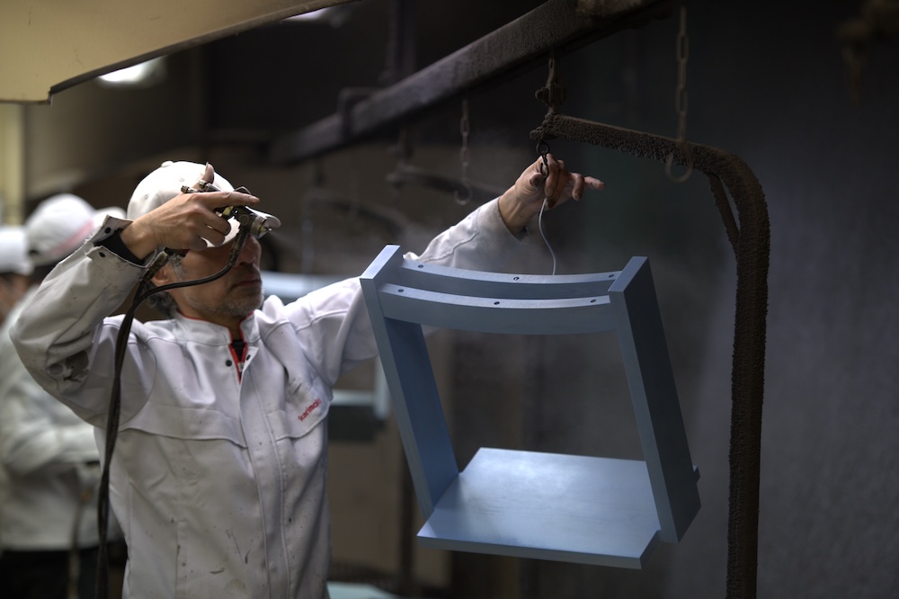 ©︎カリモク家具