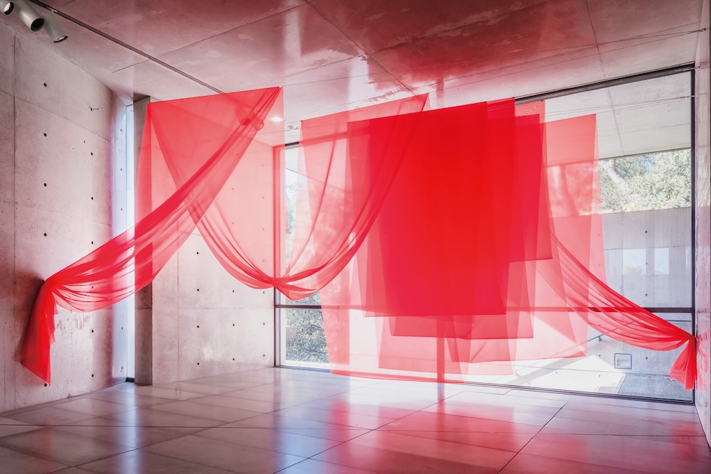 SPREADがミラノデザインウィーク2026で展覧会開催　ALCOVAとOBRの2会場で、色彩を手がかりに境界や日常の認識を問い直す