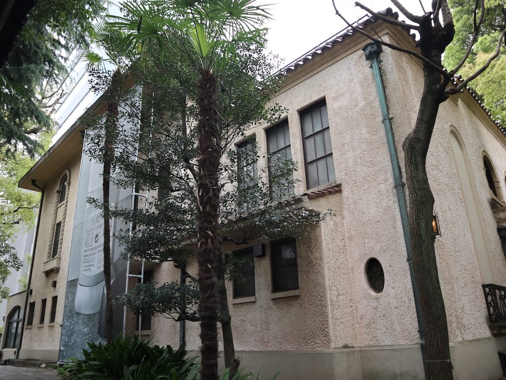 マルタン・マルジェラ日本初個展「MARTIN MARGIELA AT KUDAN HOUSE」会場レポート、九段下にある文化財kudan houseにて開催