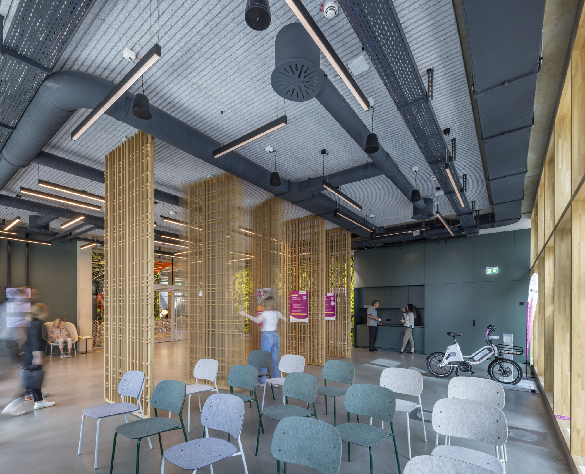 〈ザ・クレードル（The Cradle）〉HPP Architekten