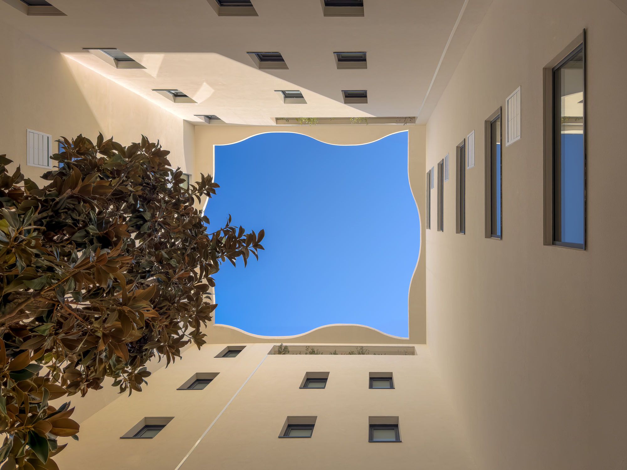 〈THEIA〉ヴィンセント・カレボー・アーキテクチャー（Vincent Callebaut Architectures）