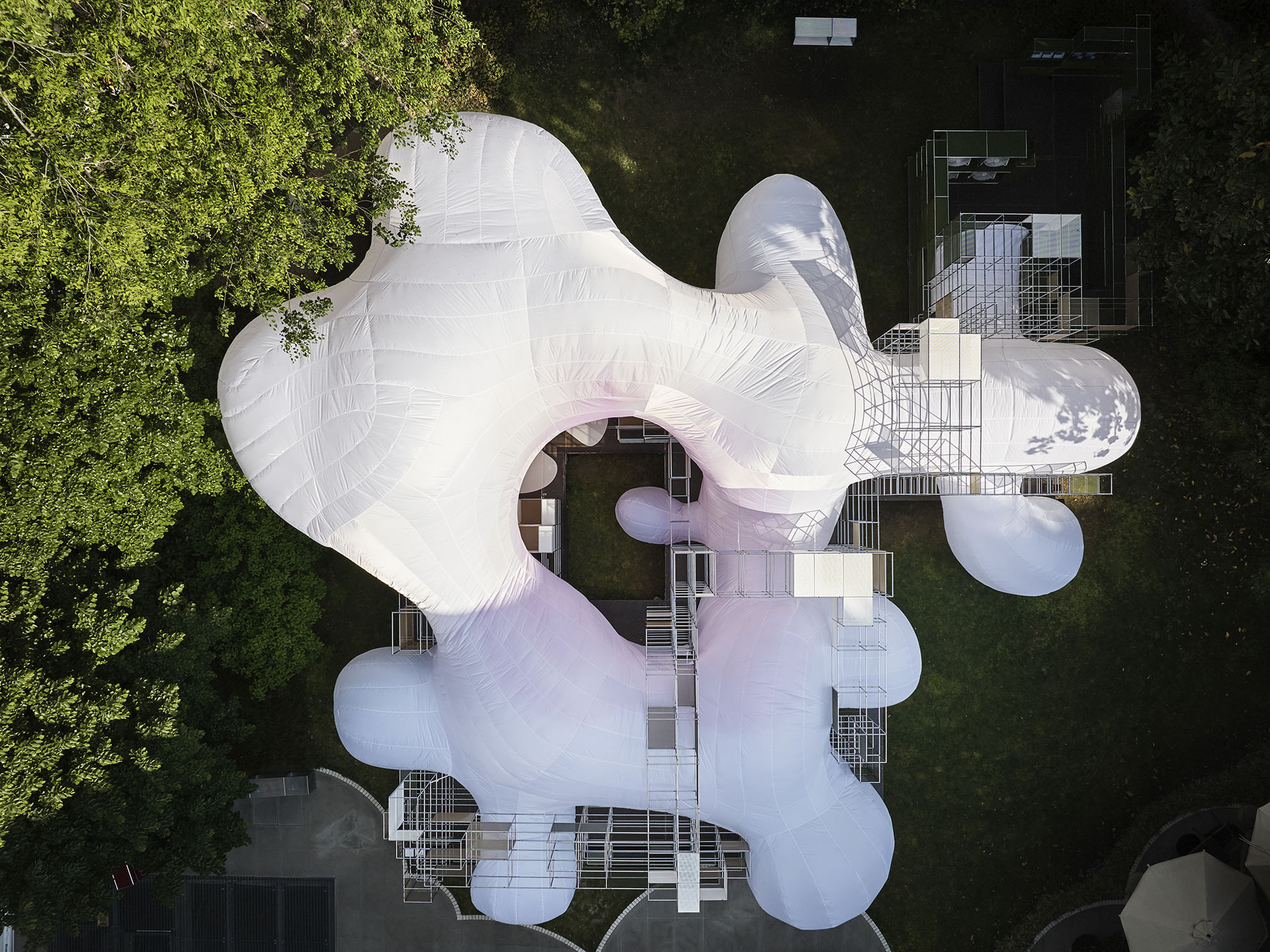 〈Renaissance of the Real〉スノヘッタ（Snøhetta）