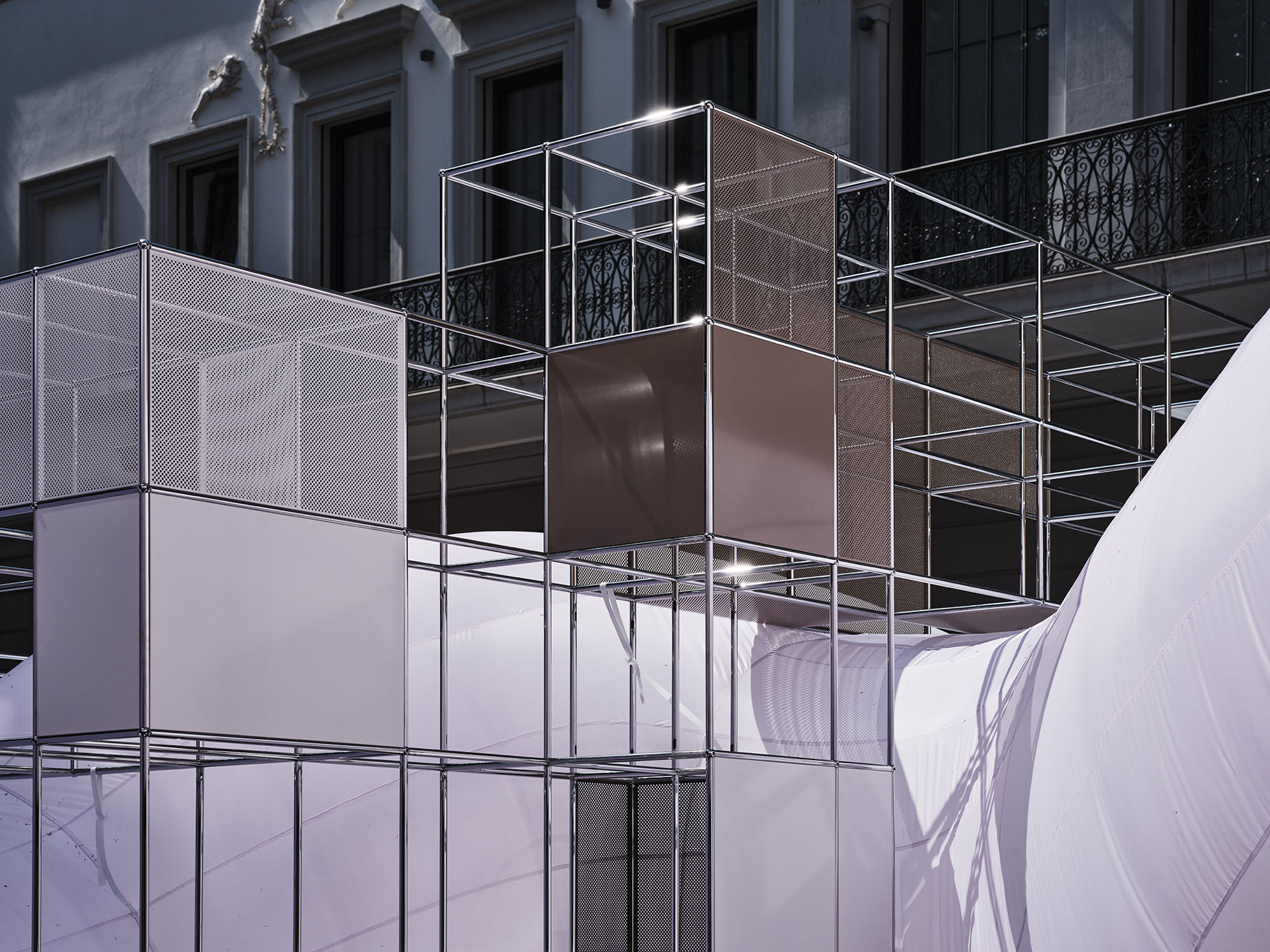 〈Renaissance of the Real〉スノヘッタ（Snøhetta）