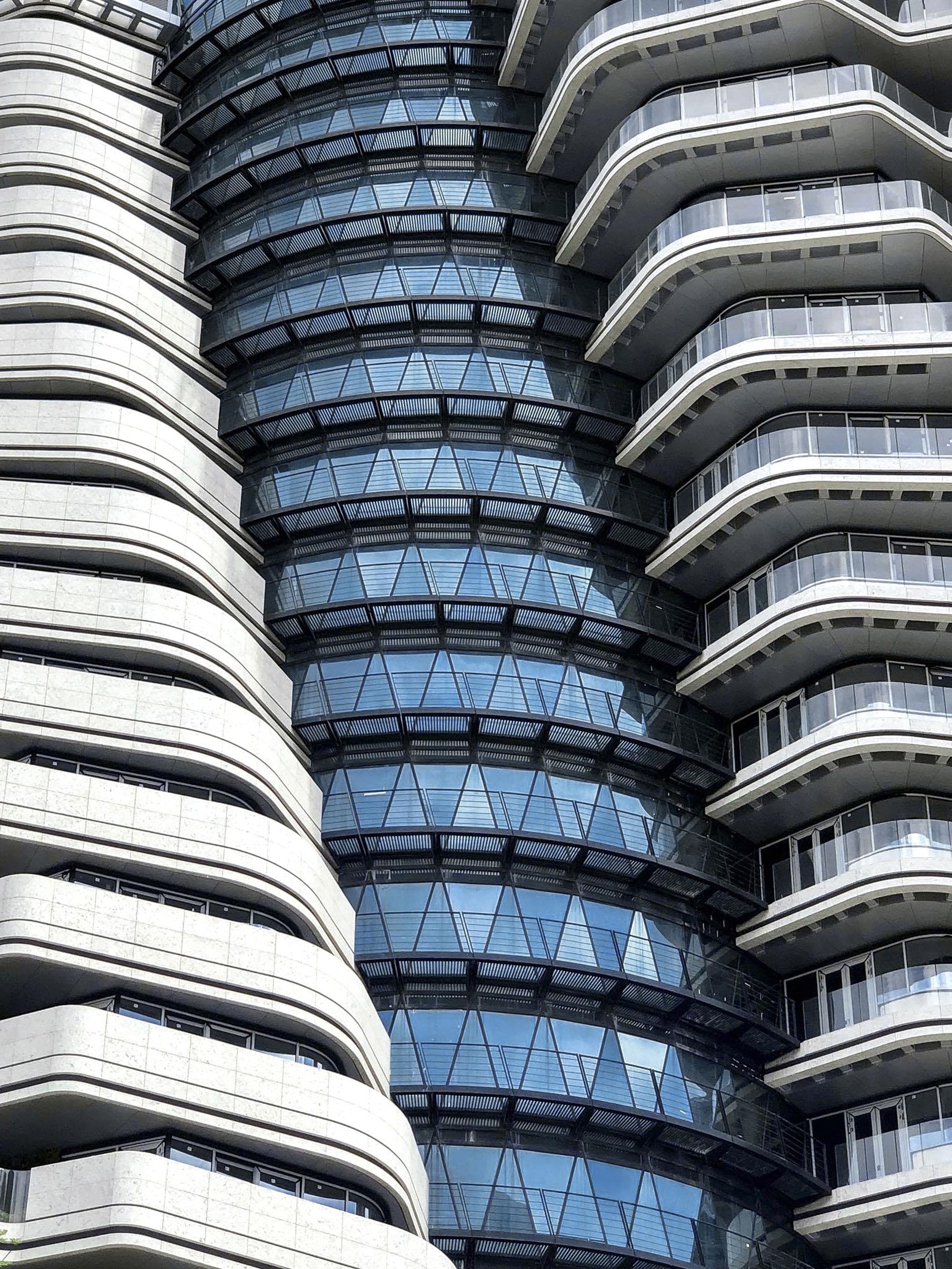 〈タオ・ジュ・イン・ユアン（Tao Zhu Yin Yuan）〉ヴィンセント・カレボー・アーキテクチャー（Vincent Callebaut Architectures）