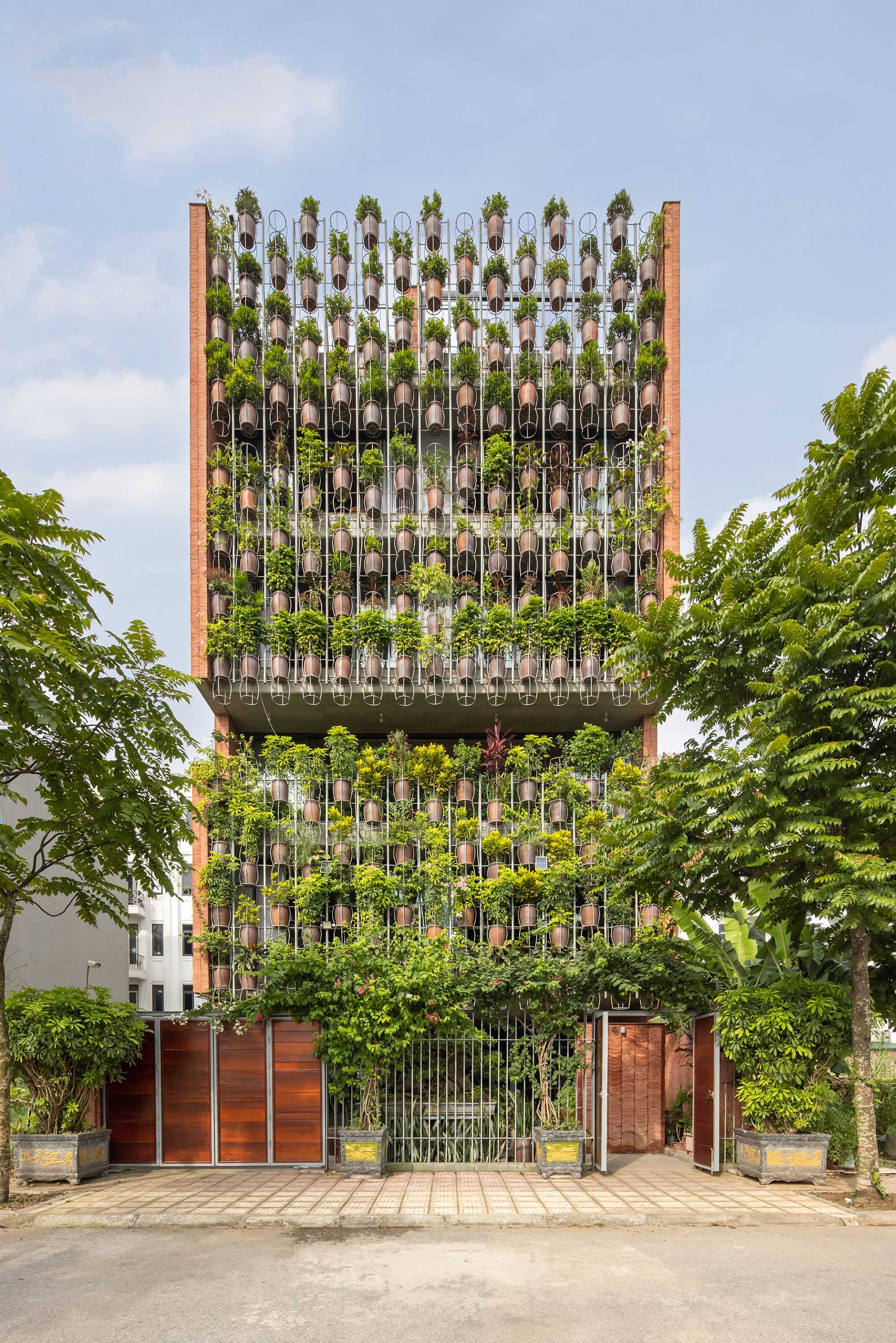 〈フライング・ベジテーション（Flying Vegetation）〉H&Pアーキテクツ（H&P Architects）