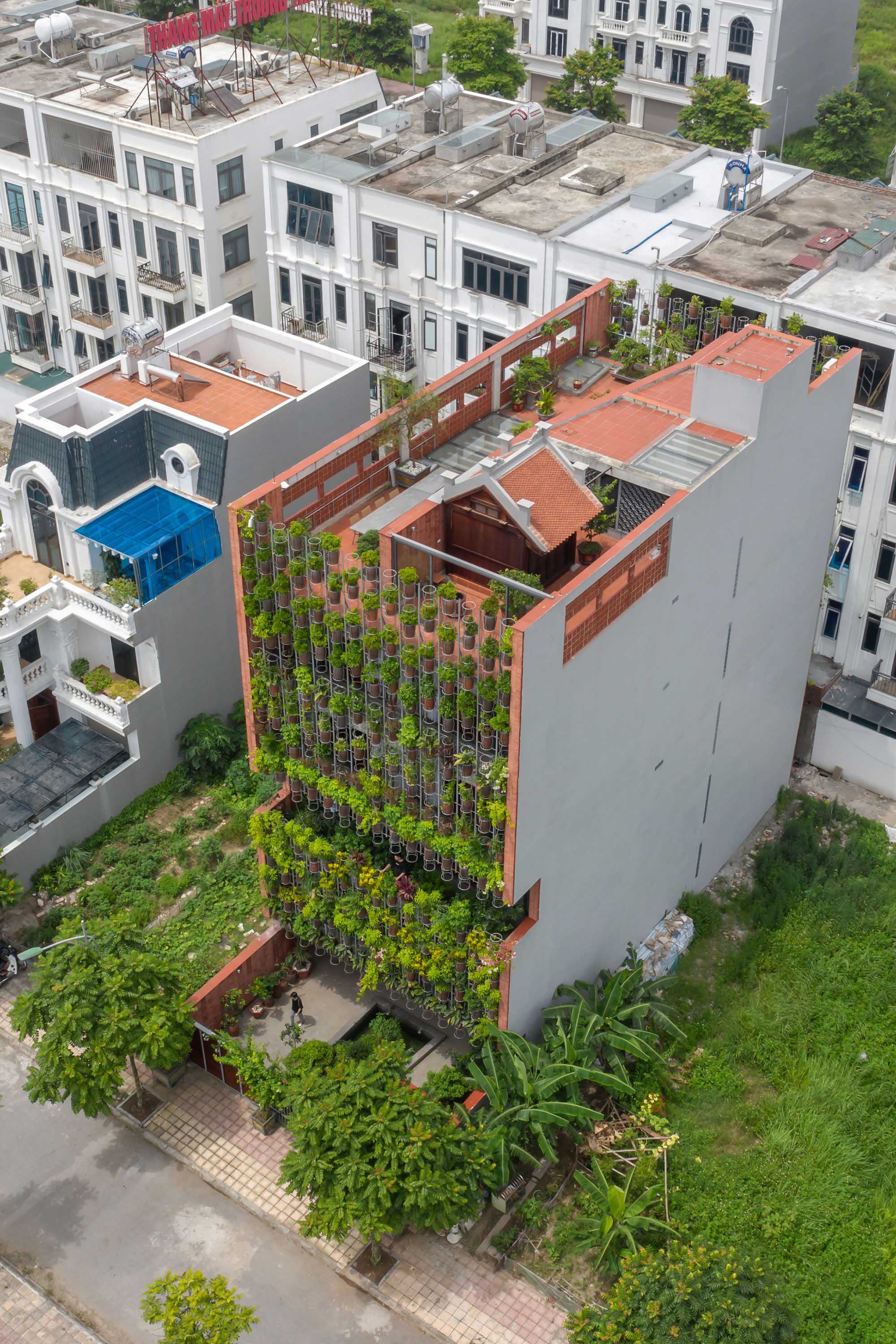 〈フライング・ベジテーション（Flying Vegetation）〉H&Pアーキテクツ（H&P Architects）
