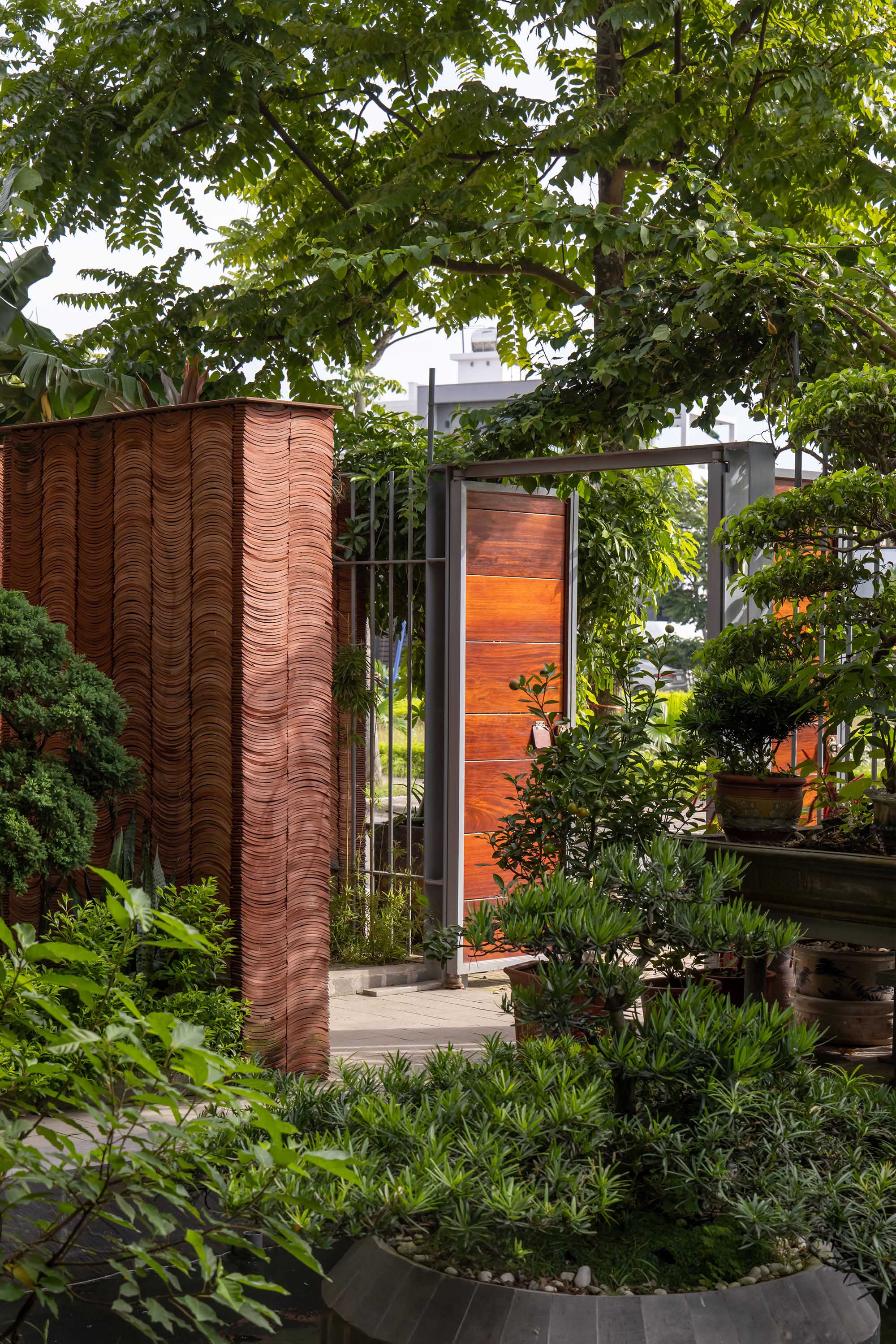 〈フライング・ベジテーション（Flying Vegetation）〉H&Pアーキテクツ（H&P Architects）