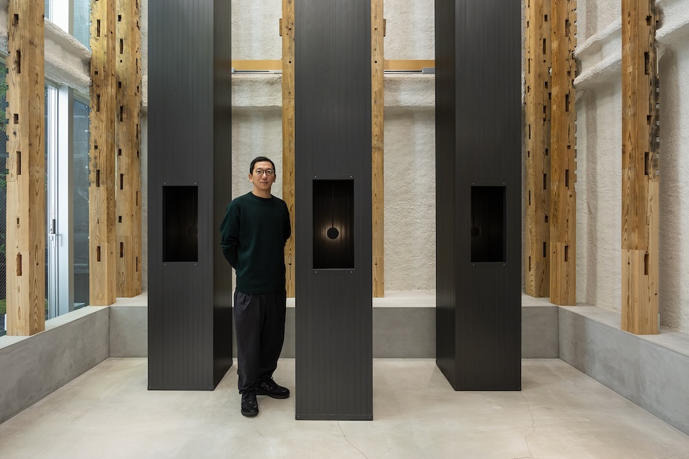 T-HOUSE New Balance art installation “TIME SCAPE” by DAISUKE YAMAMOTO