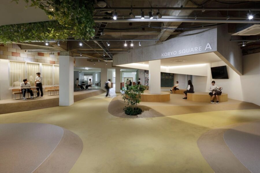 高岡向陵高等学校 / dot studio