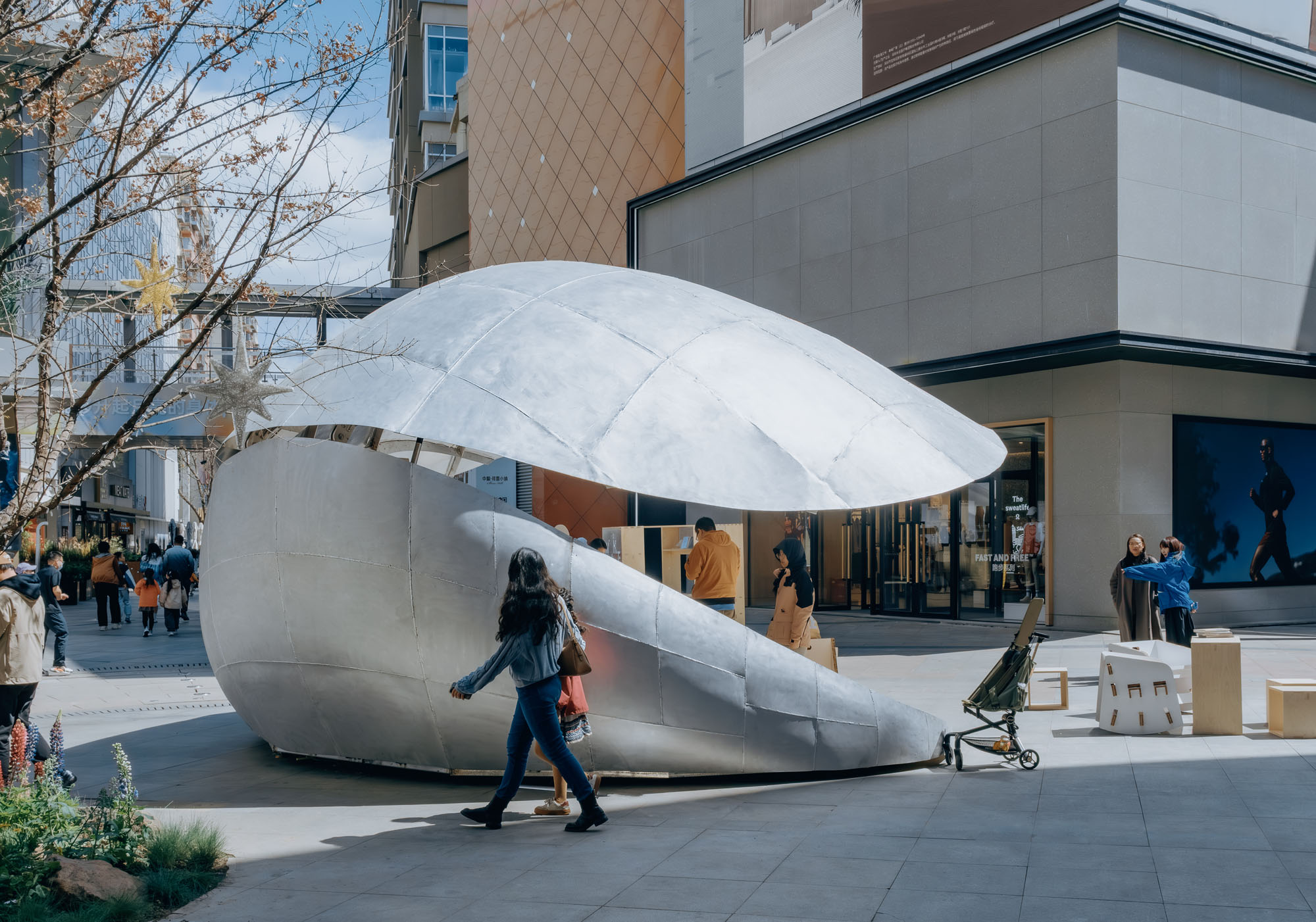 〈シェル・ブック・パビリオン（Shell Book Pavilion）〉LUOスタジオ（LUO studio）
