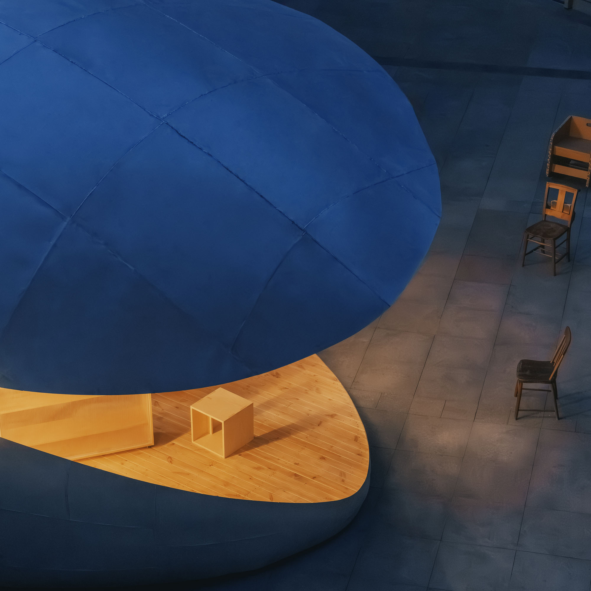 〈シェル・ブック・パビリオン（Shell Book Pavilion）〉LUOスタジオ（LUO studio）
