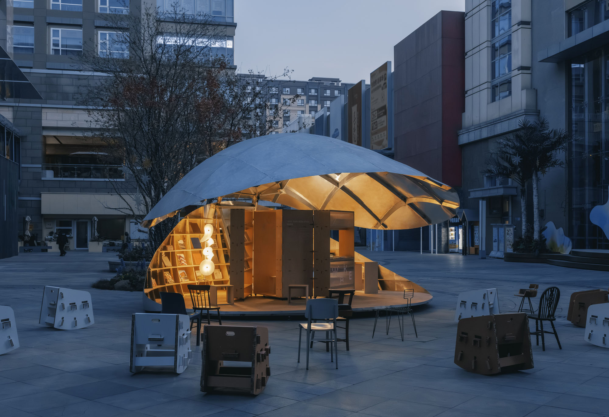 〈シェル・ブック・パビリオン（Shell Book Pavilion）〉LUOスタジオ（LUO studio）