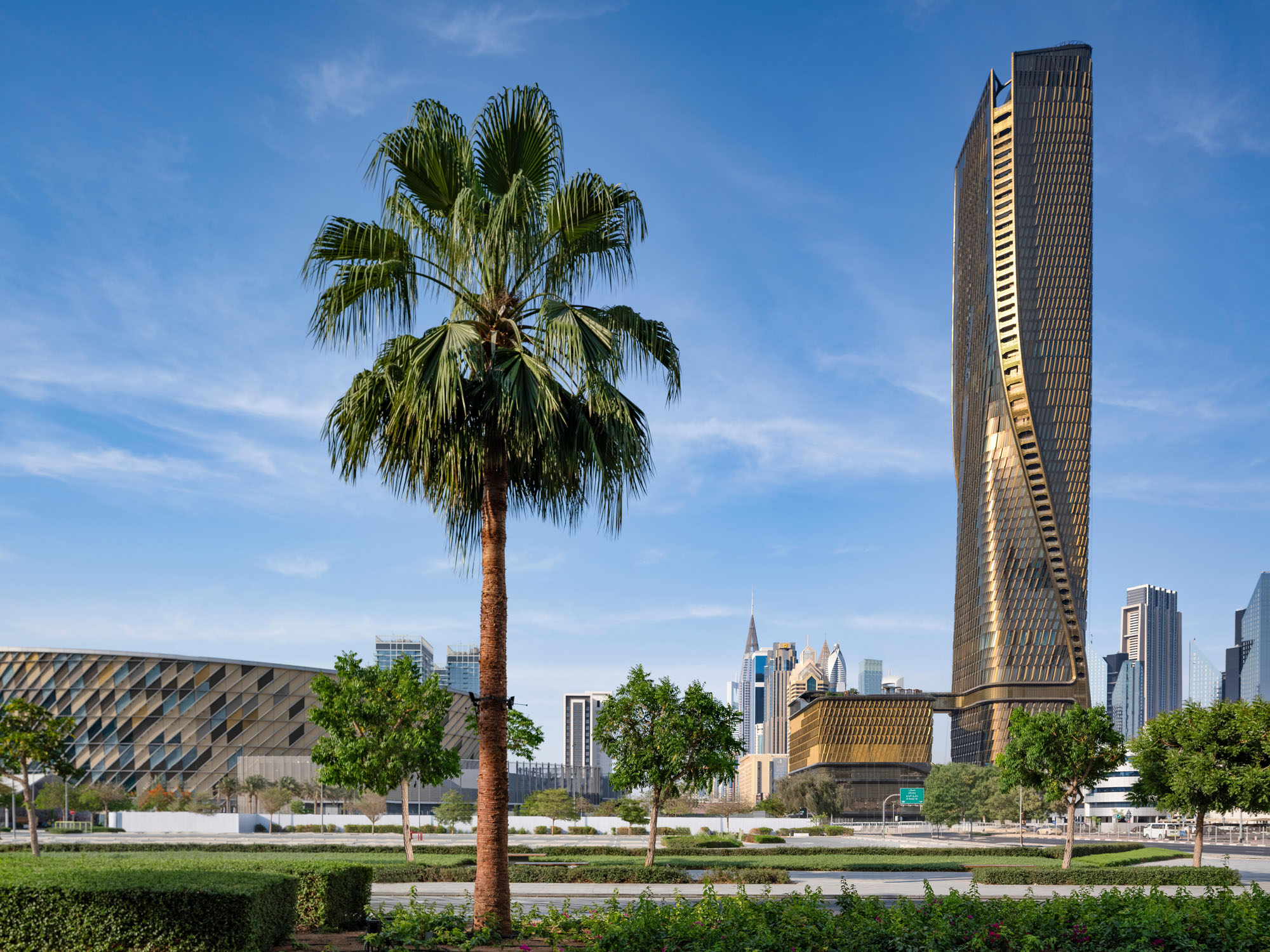〈ワスルタワー(Wasl Tower)〉UNS