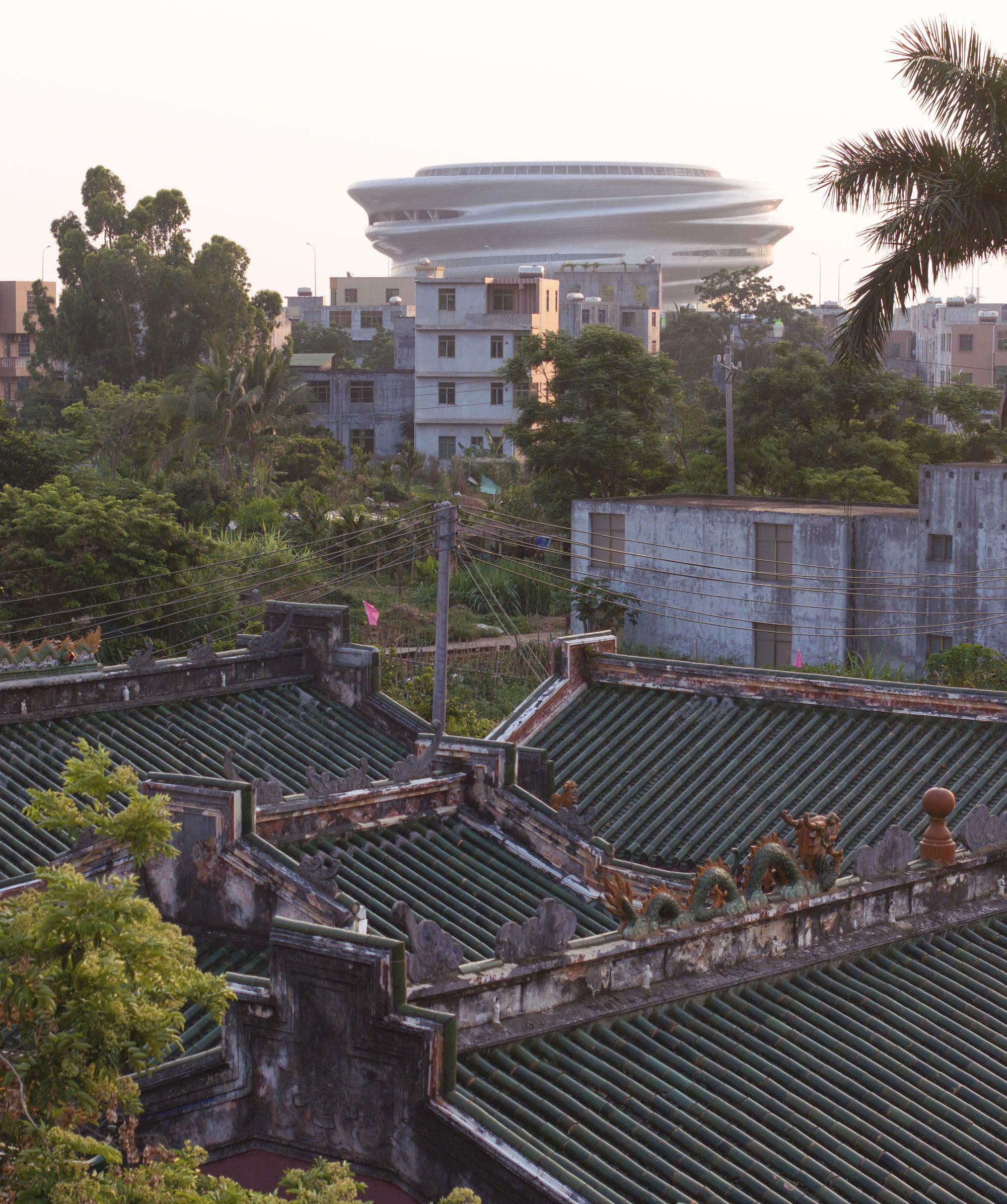 〈海南科技館（The Hainan Science Museum）〉マー・ヤンソン（Ma Yansong）、MADアーキテクツ（MAD Architects）